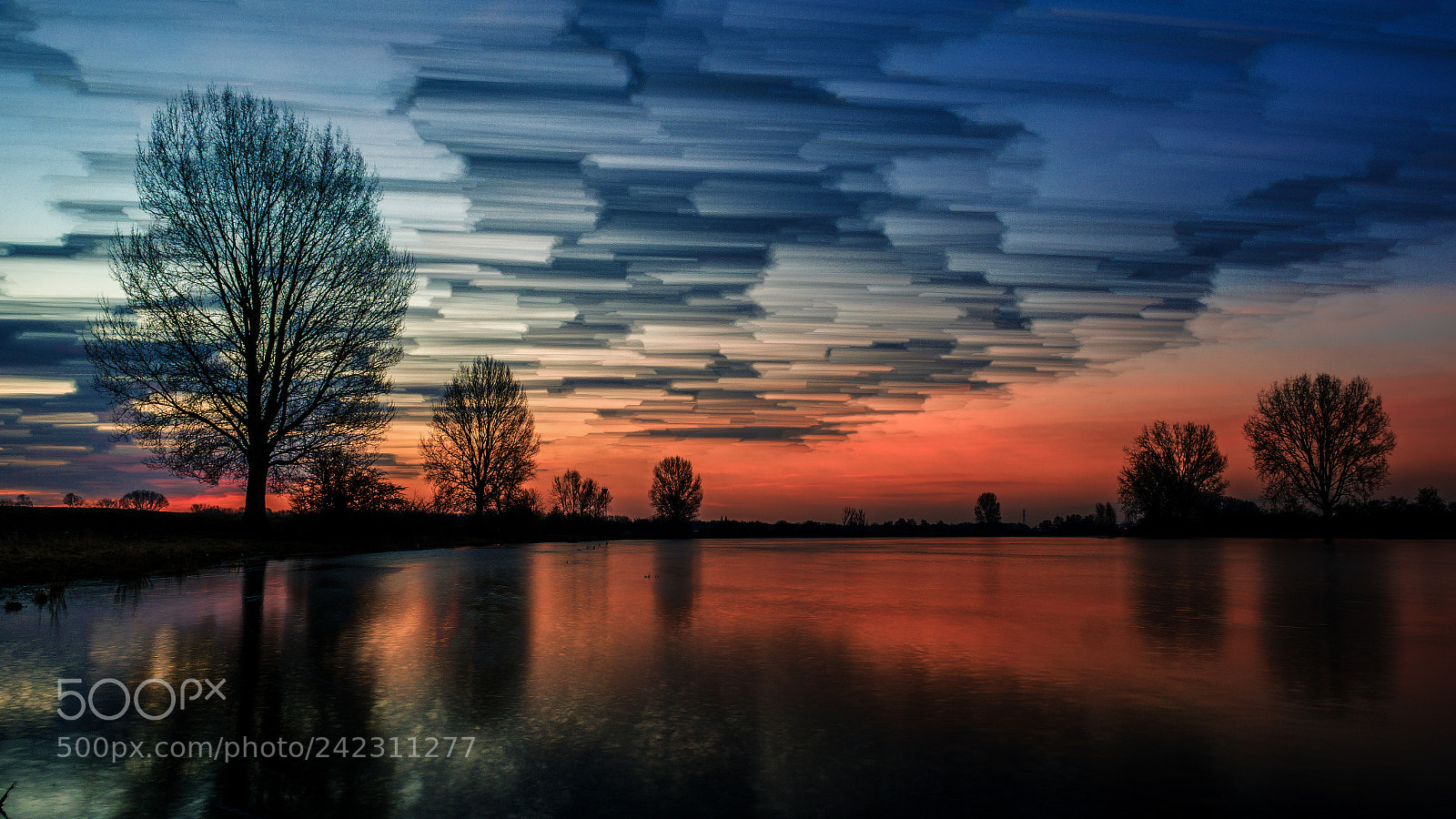 Olympus OM-D E-M1 Mark II sample photo. Painted sky photography