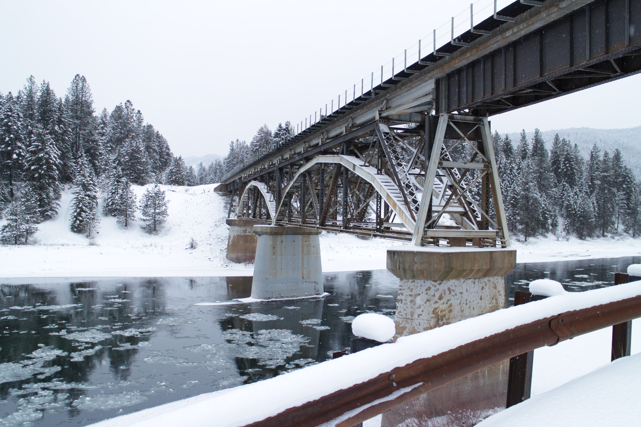 Canon EOS M2 sample photo. Montana winter photography