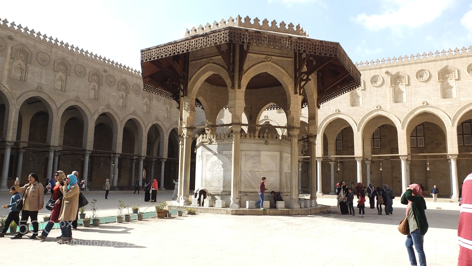 Fujifilm FinePix HS50 EXR sample photo. Beautiful old cairo photography