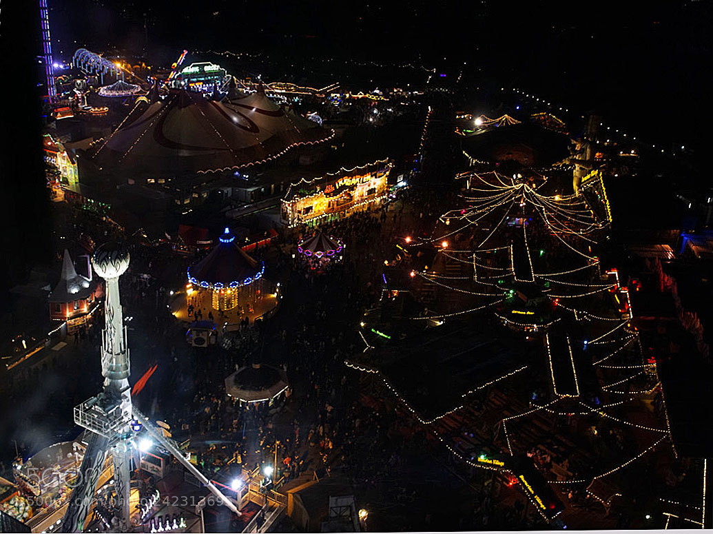 Sony ILCA-77M2 sample photo. Funfair in london photography