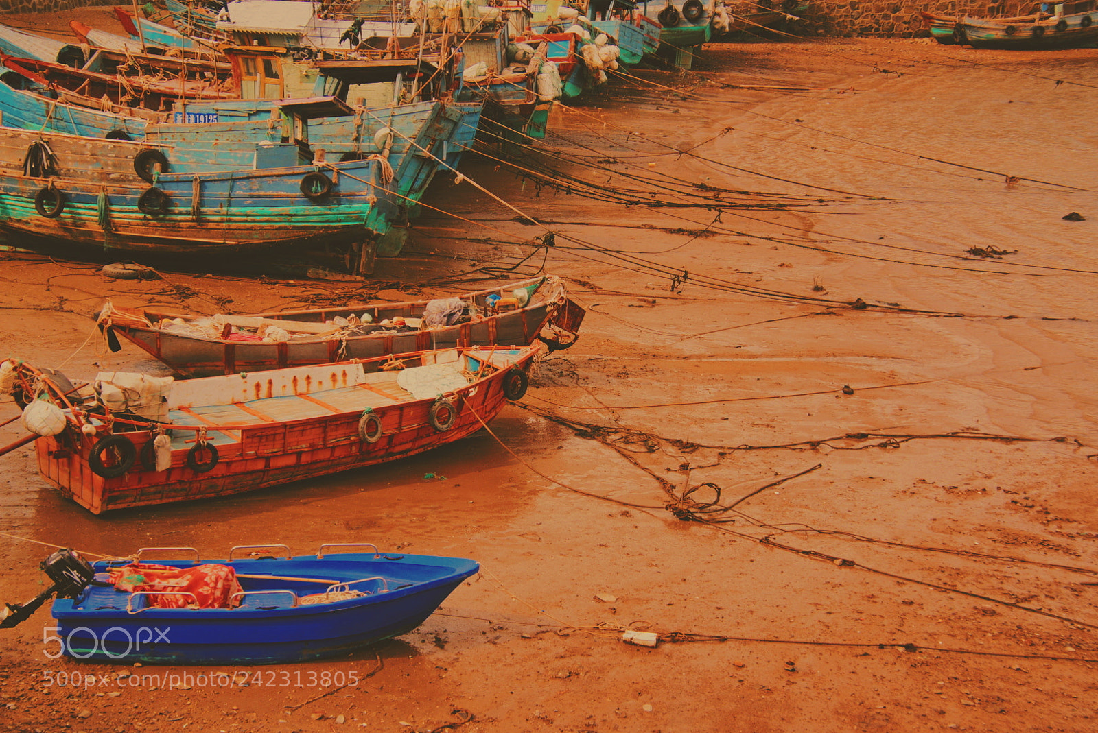 Sony Alpha NEX-5R sample photo. Boats photography