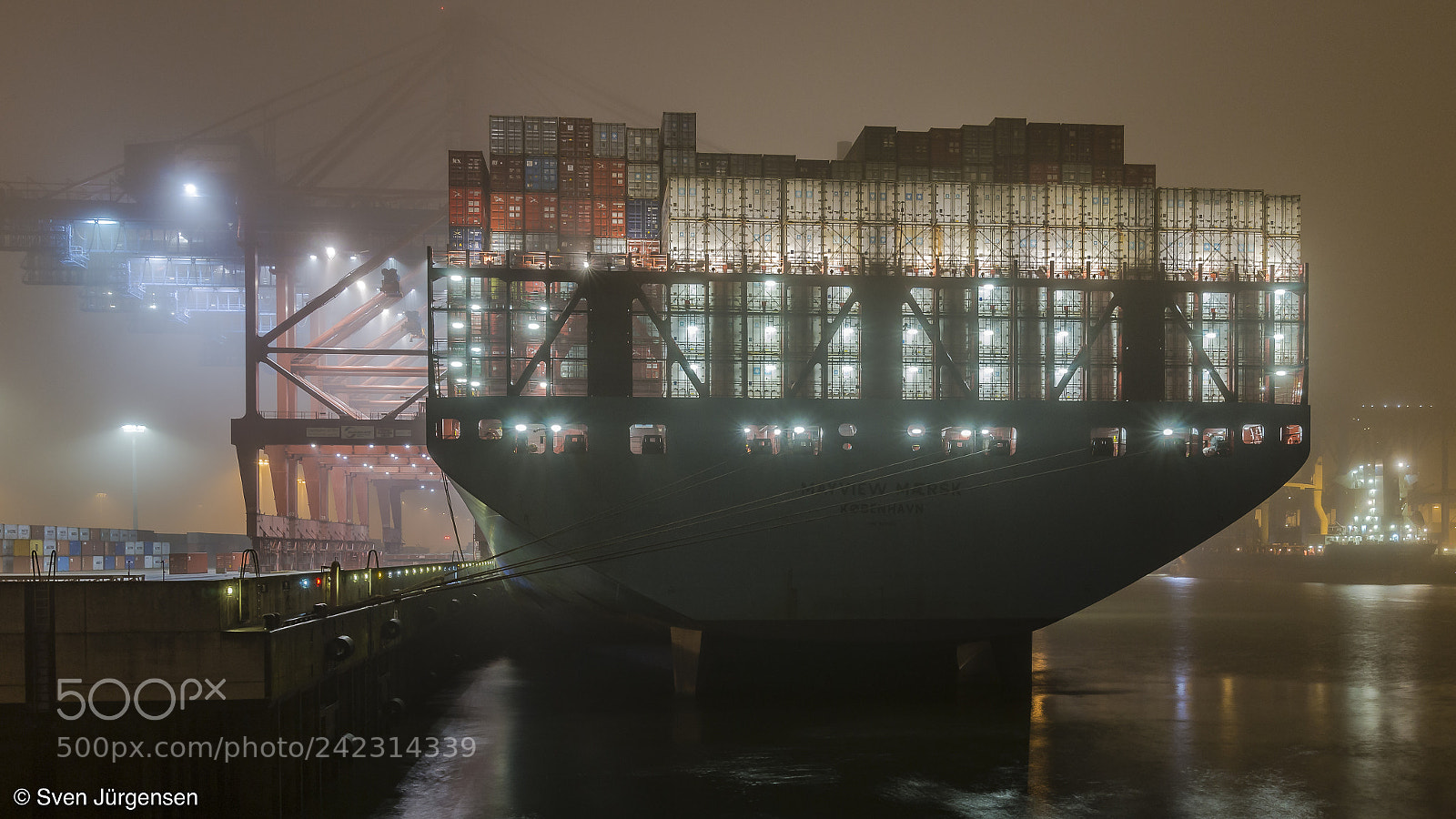 Sony SLT-A99V sample photo. "mayview maersk" photography