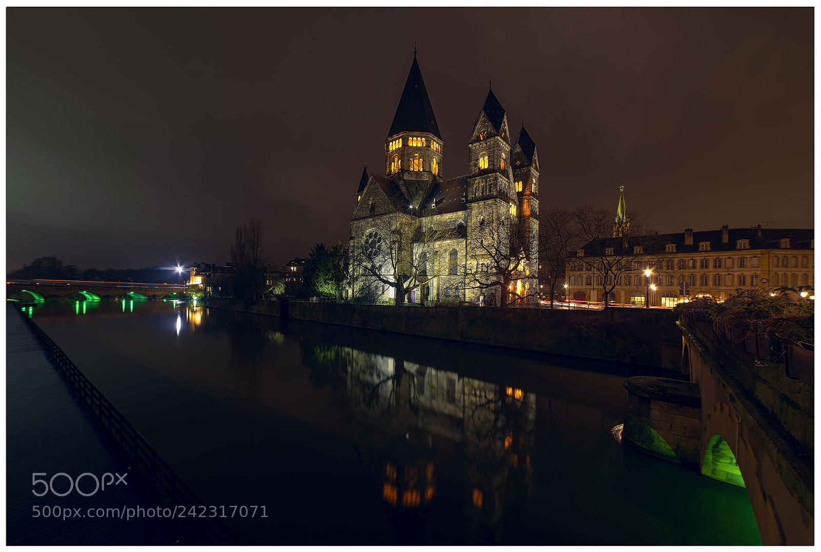 Nikon D810 sample photo. Le temple neuf photography