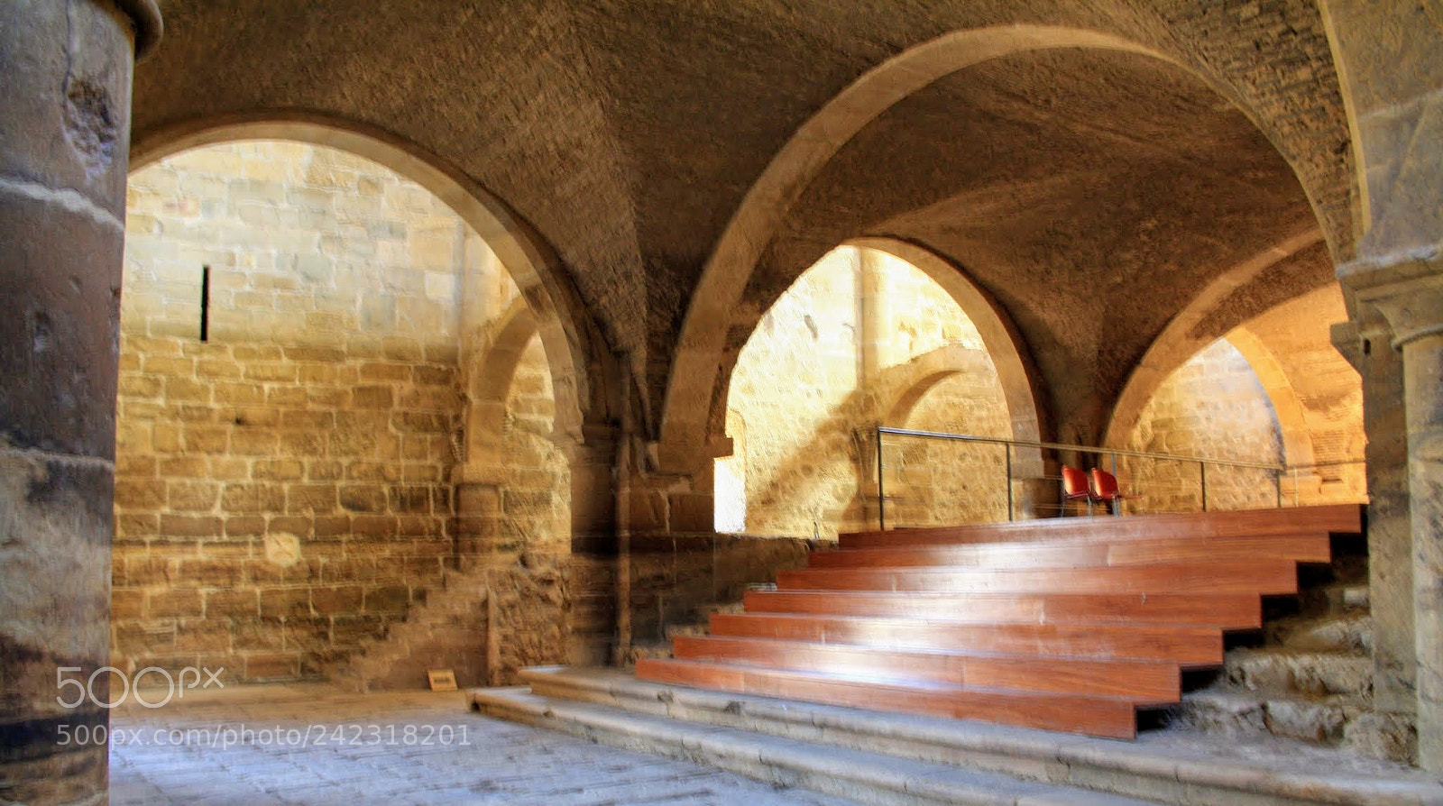Canon EF-S 18-55mm F3.5-5.6 II sample photo. Clara-a-velha photography