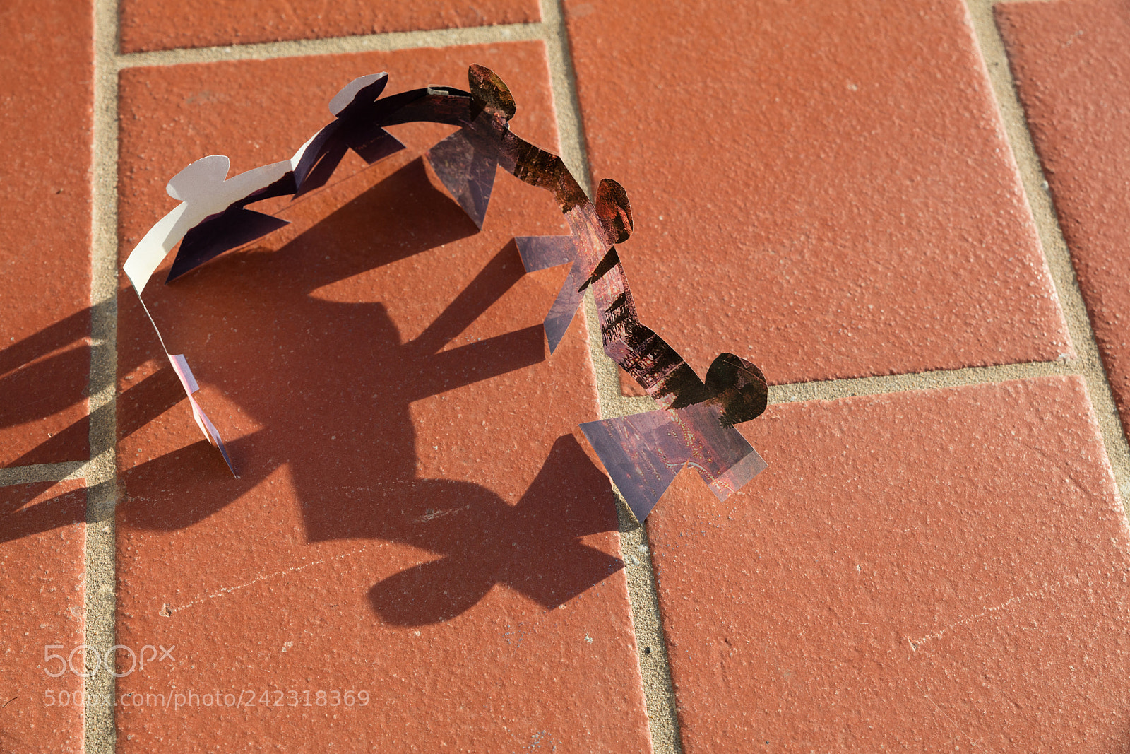 Canon EOS 5DS R sample photo. Round of paper children photography