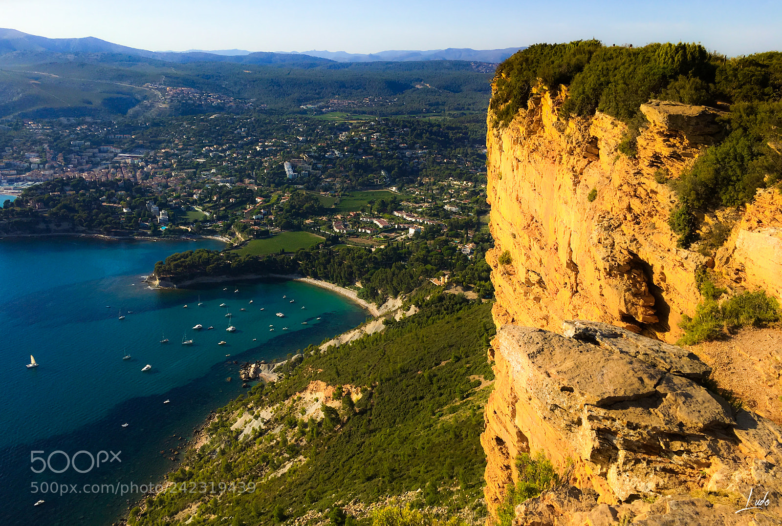 Apple iPhone 6s sample photo. Cassis crest road in photography