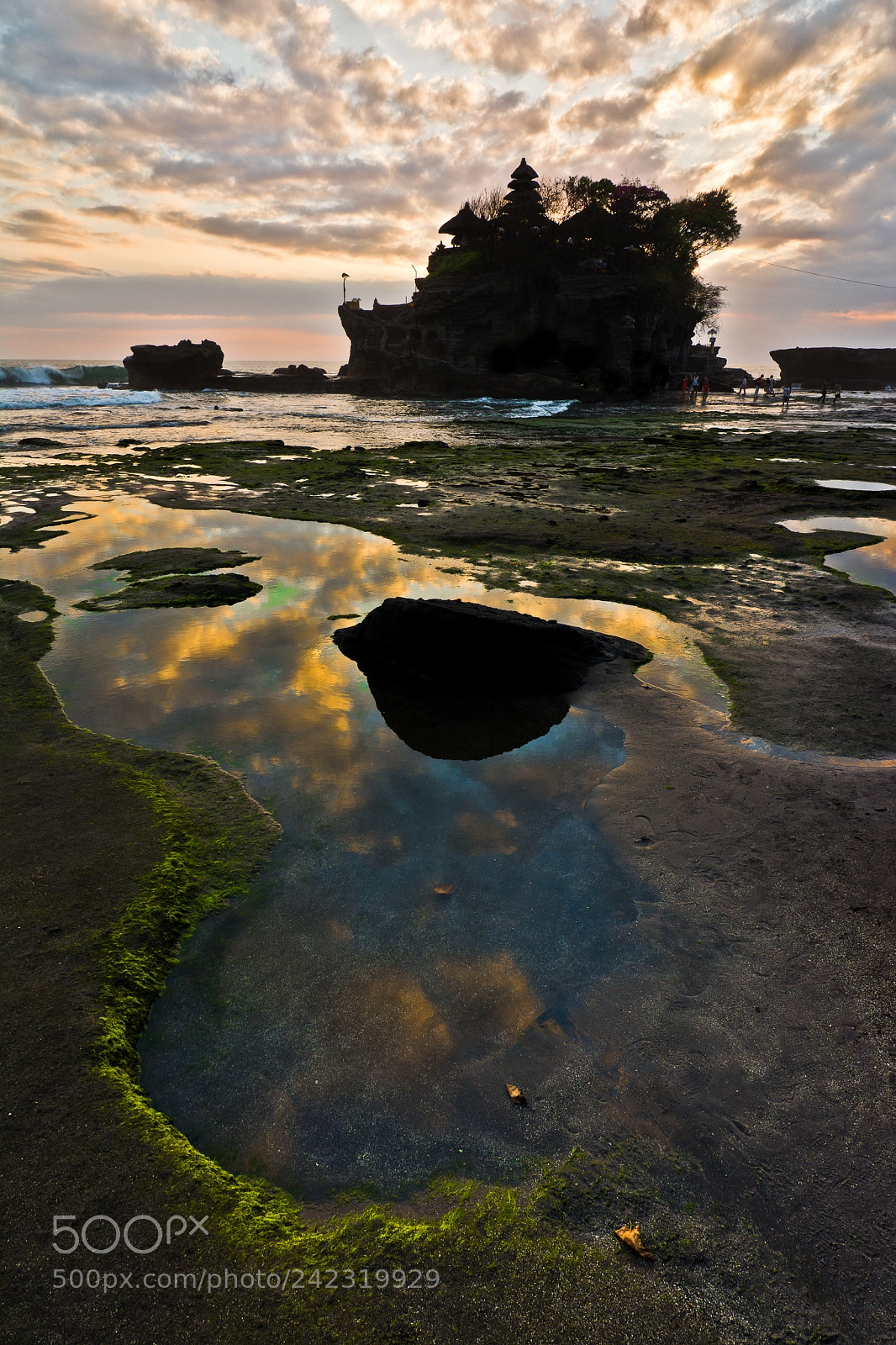 Nikon D7100 sample photo. Sunset at tanah lot photography