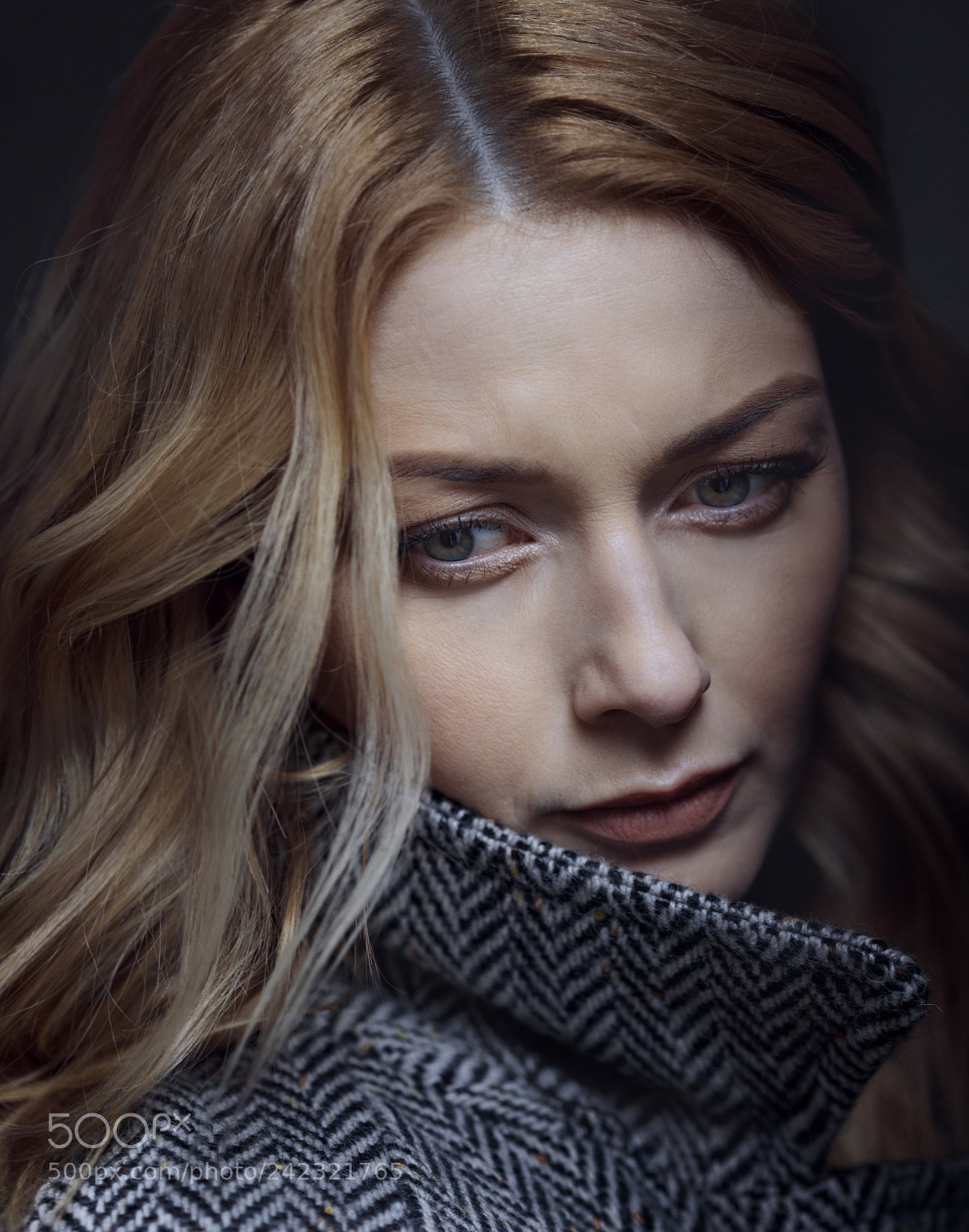 Canon EOS 5DS sample photo. Actress photography