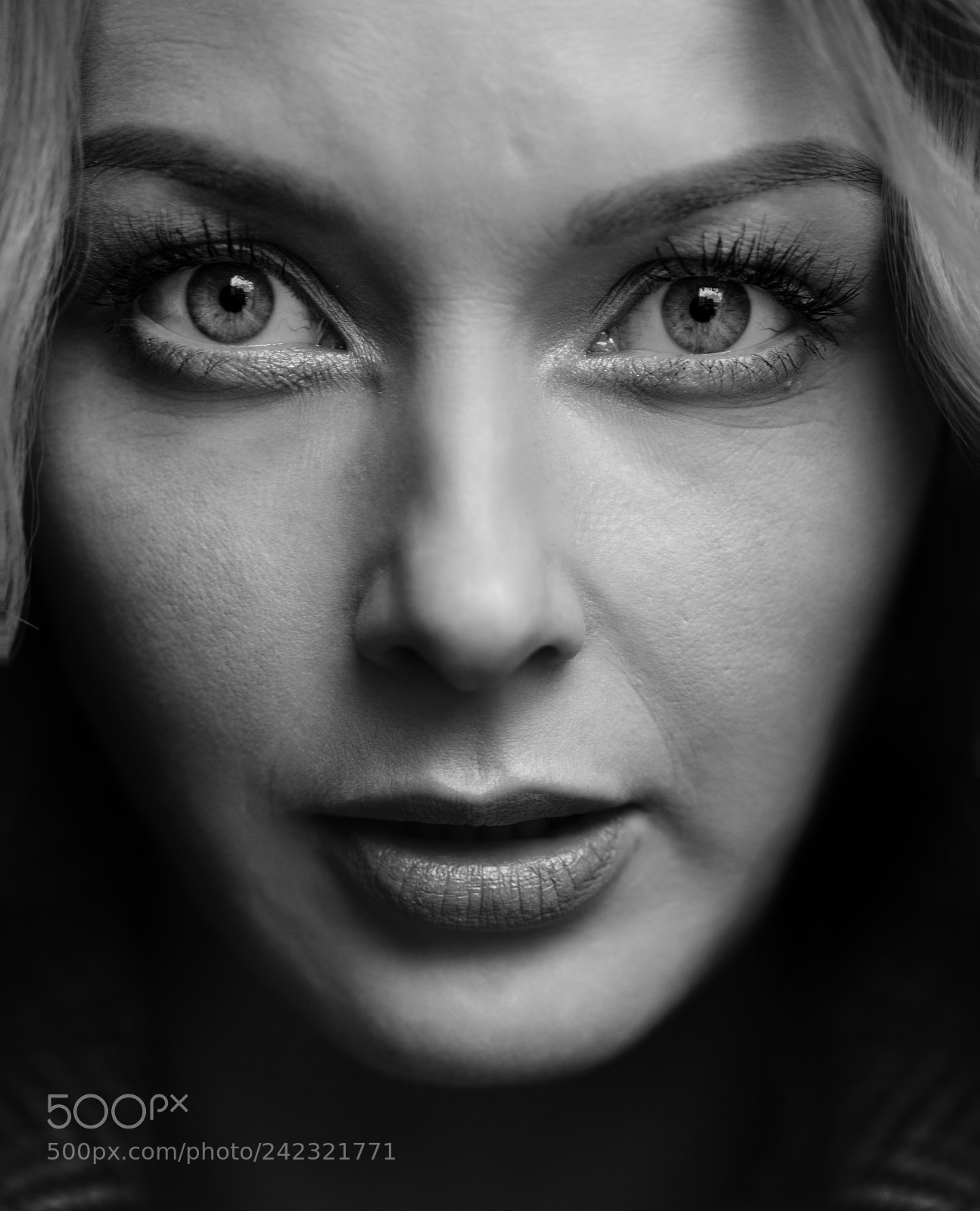 Canon EOS 5DS sample photo. Actress photography