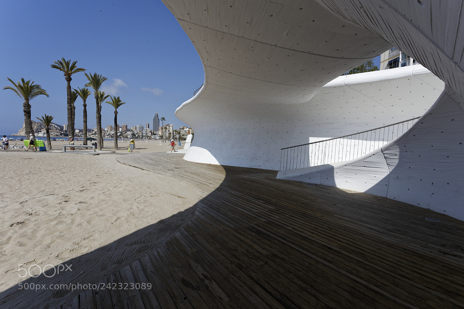 Canon EOS 6D + Canon EF 17-40mm F4L USM sample photo. Benidorm - stairs to photography