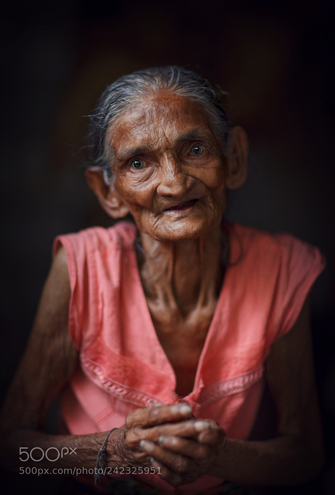 Canon EOS-1Ds Mark III sample photo. Scary beauty… photography