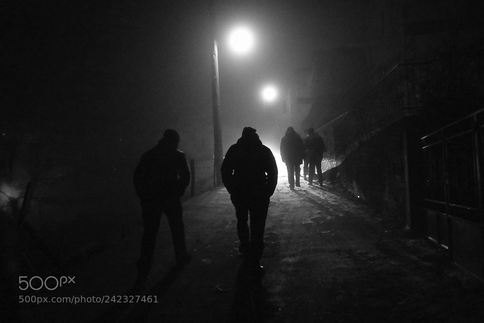 Sony Cyber-shot DSC-RX100 sample photo. Night calling photography