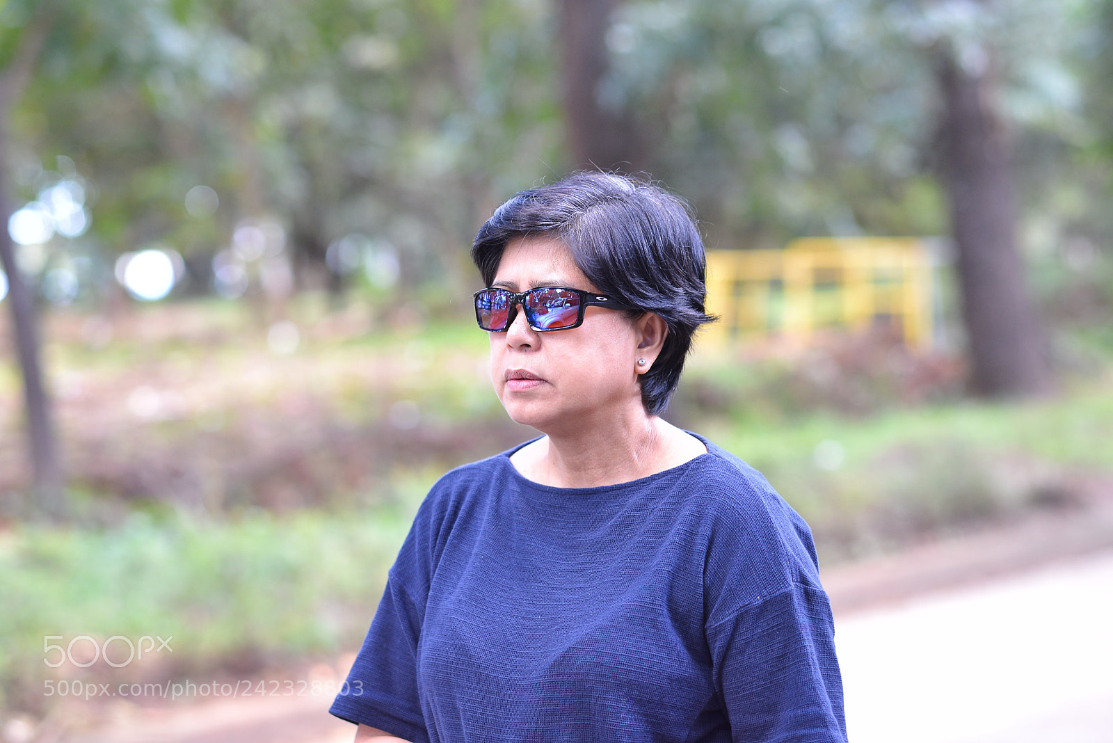 Nikon D600 sample photo. Looking photography