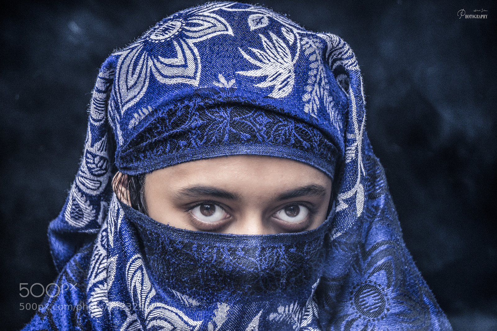 Sony a6300 sample photo. The girl with burkha photography