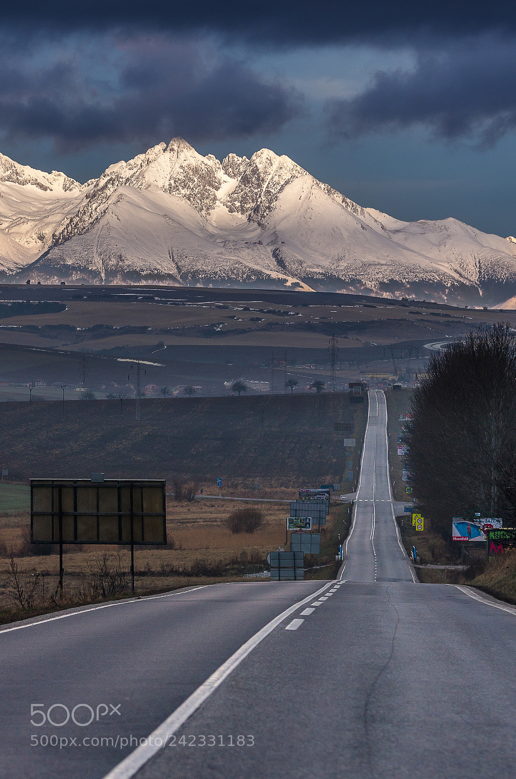 Pentax K-5 II sample photo. Road to tatra photography