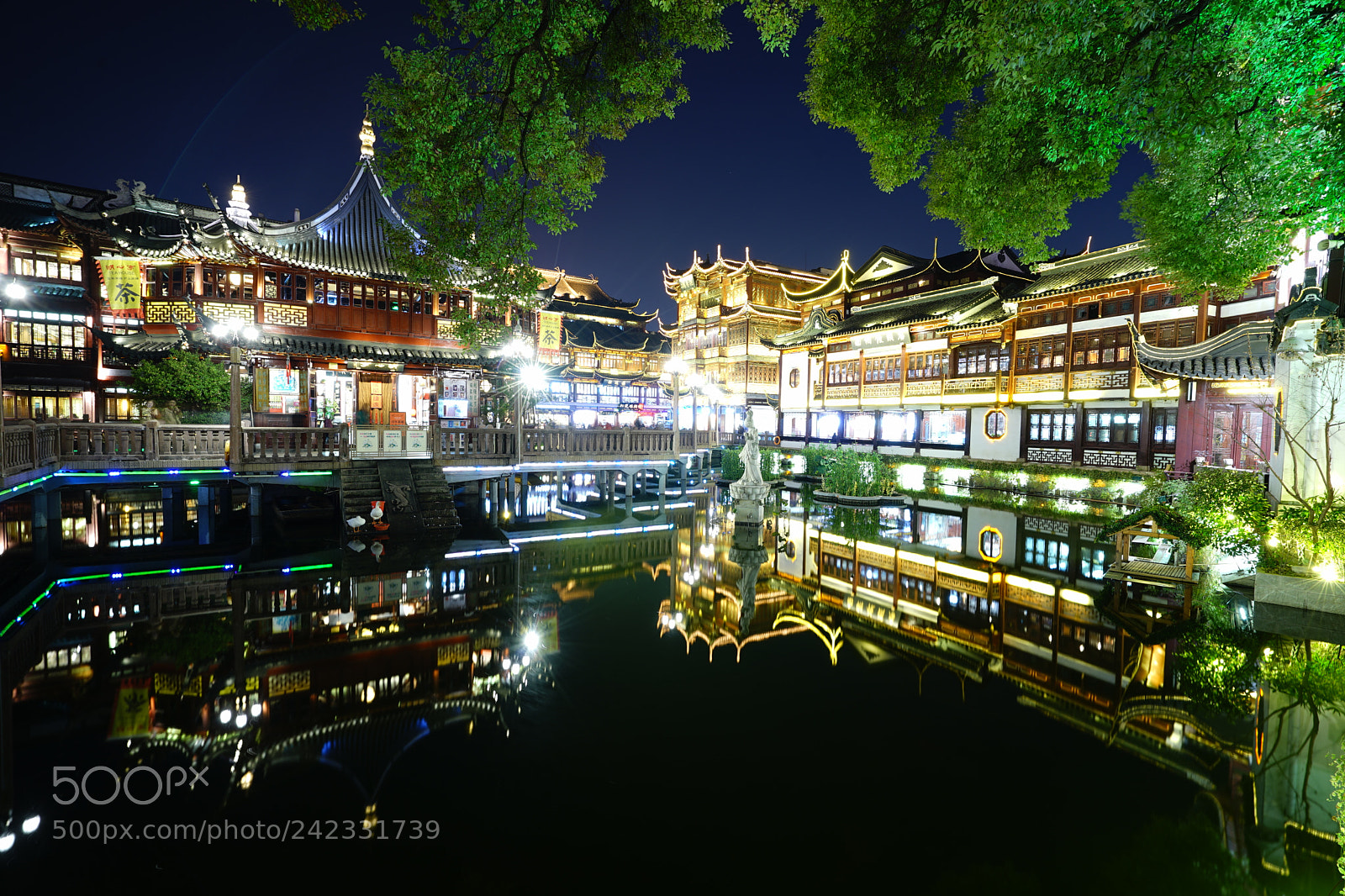 Sony a7 II sample photo. Yu garden,shanghai photography