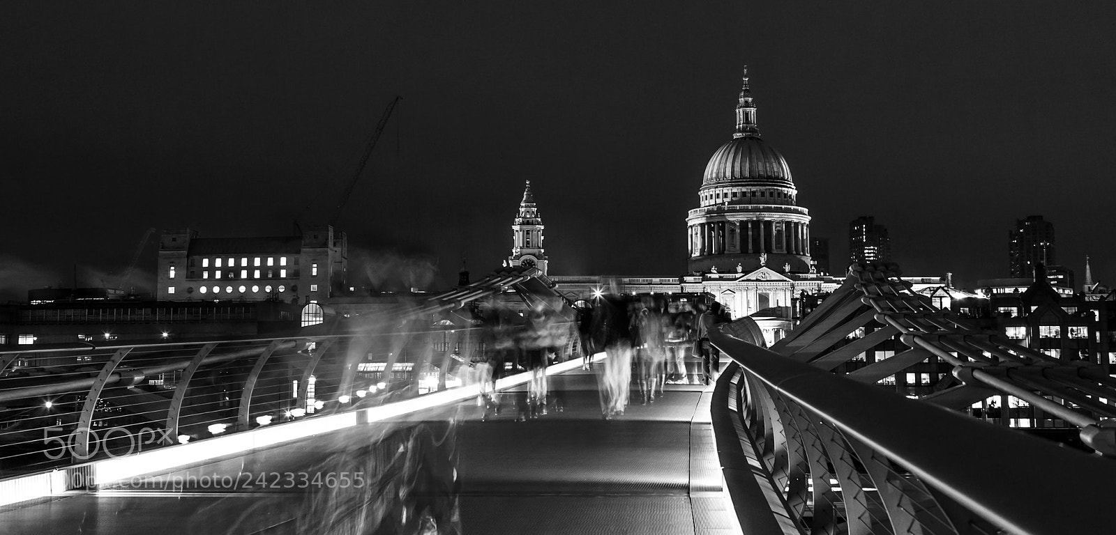 Canon EOS-1Ds Mark II sample photo. Ghosts on the bridge photography