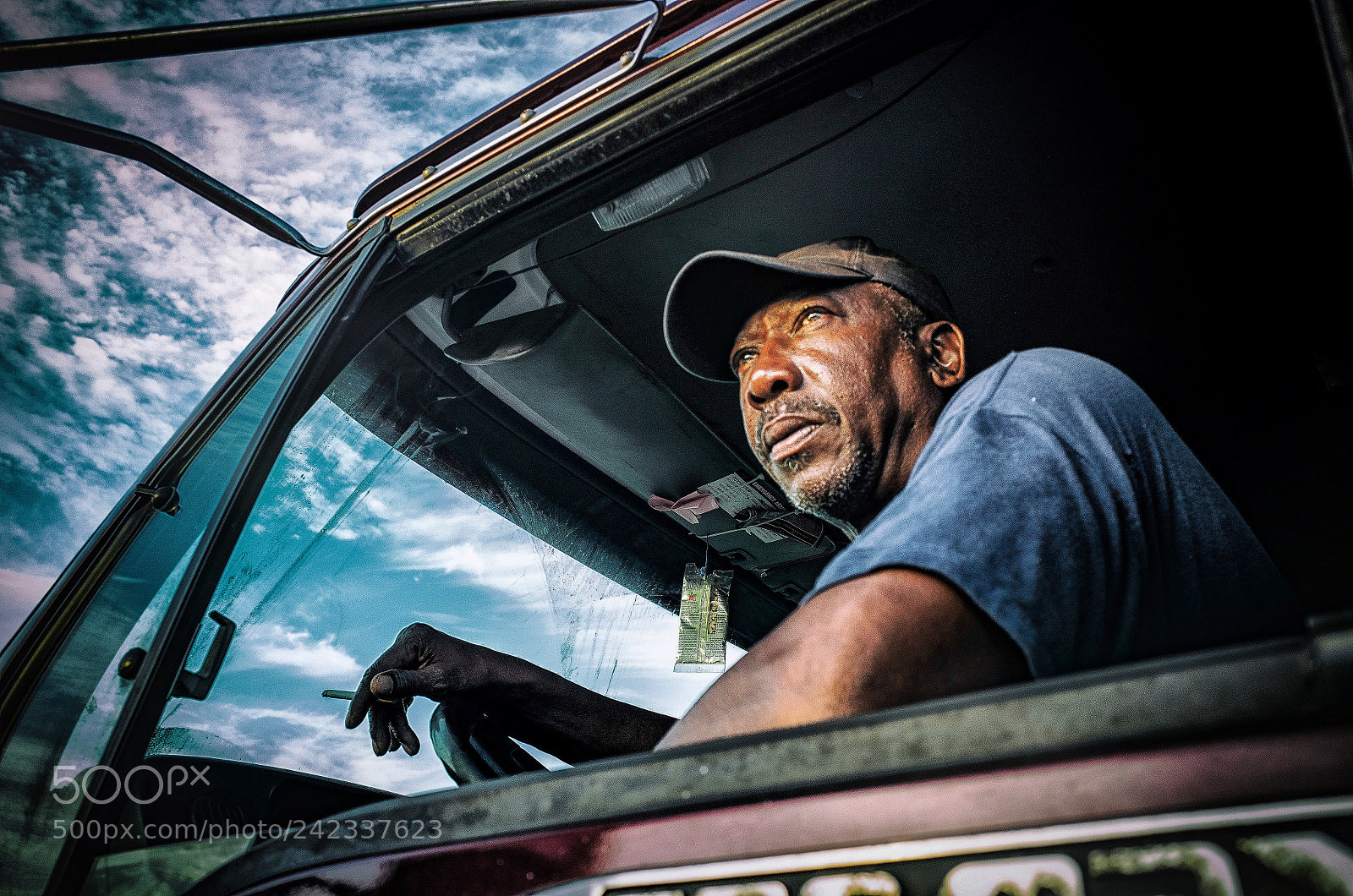 Ricoh GR II sample photo. Willie sugarcane truck driver photography