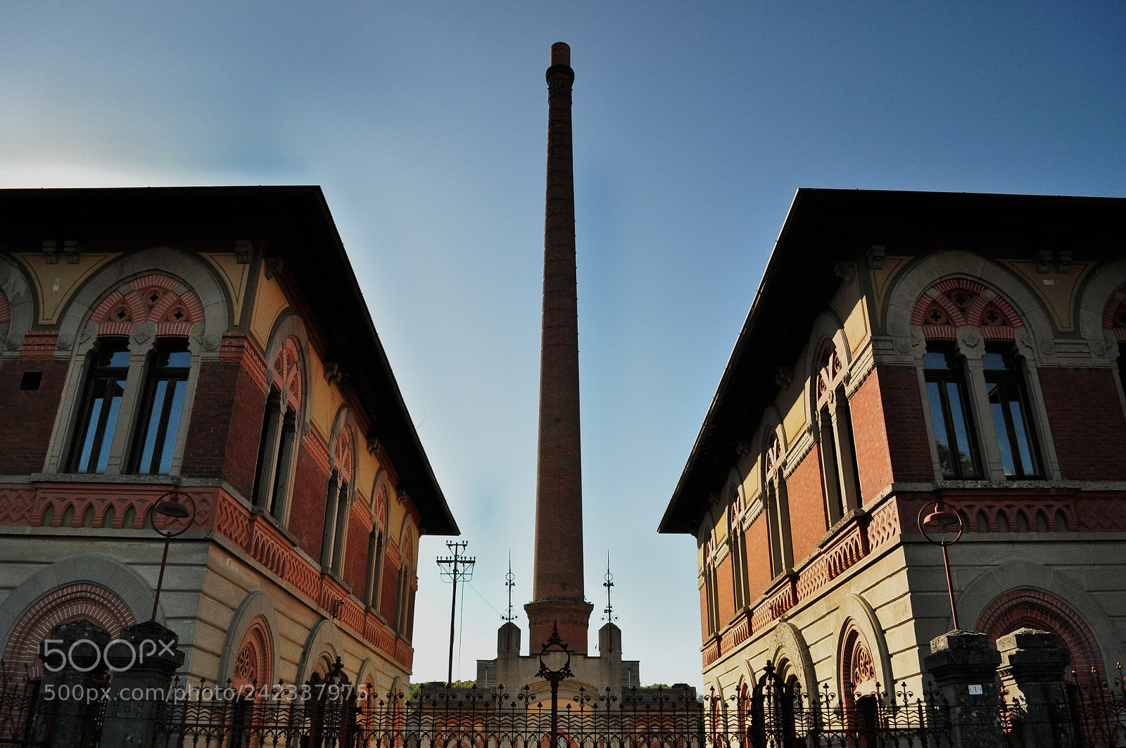 Nikon D5000 sample photo. Industry photography
