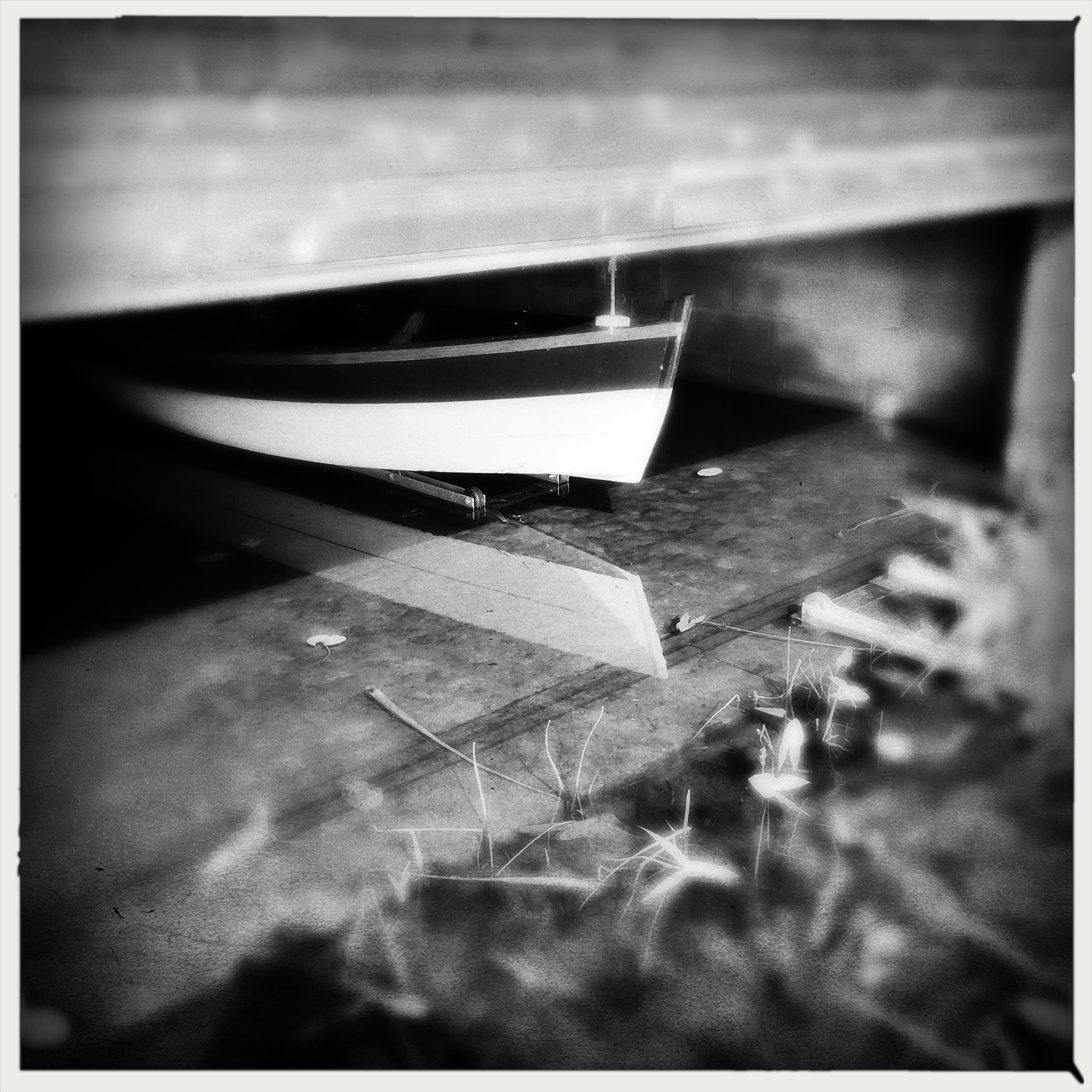 Hipstamatic 313 sample photo. Boat house photography