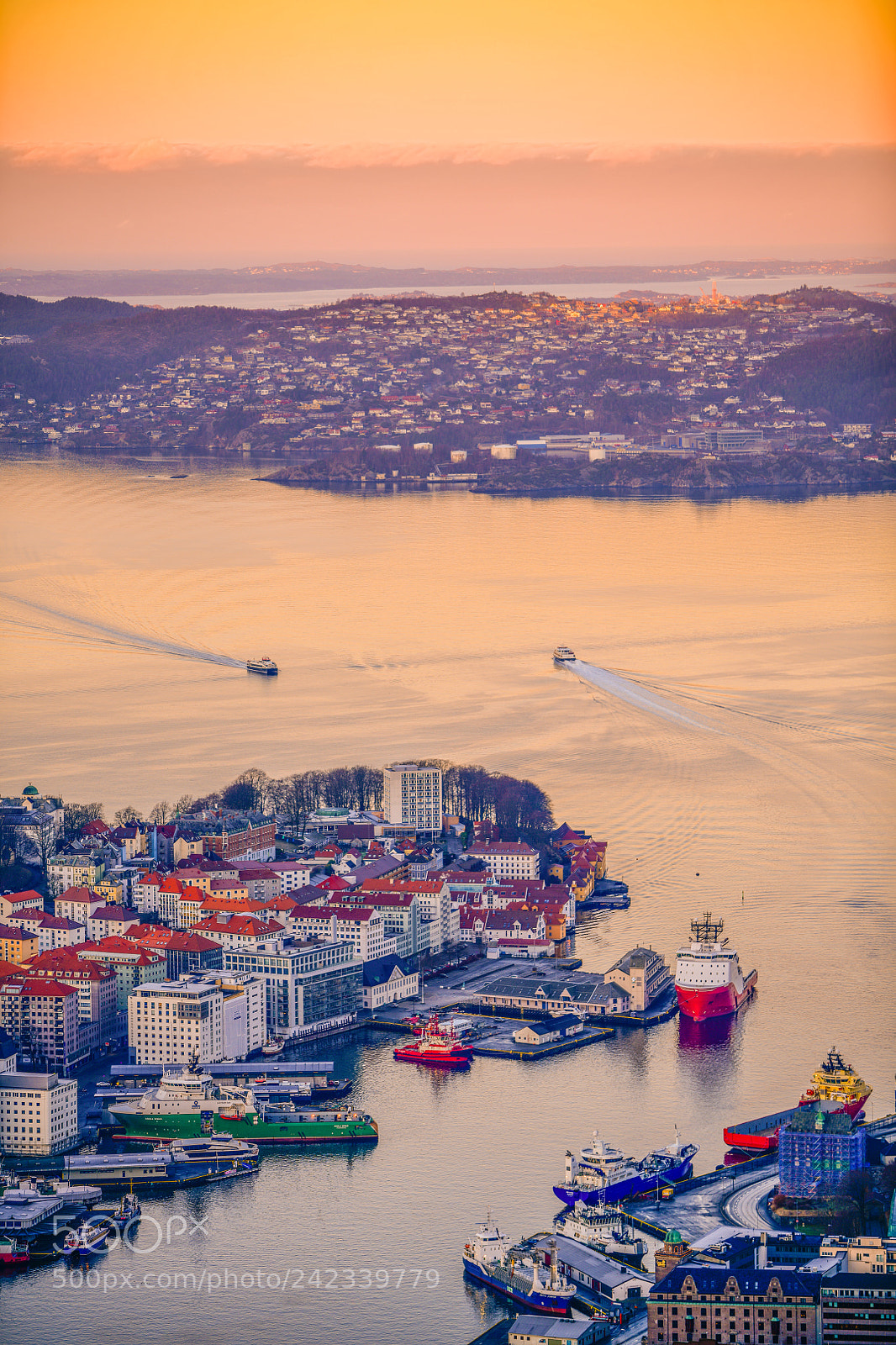 Nikon D850 sample photo. Bergen harbor 2018.01.13 photography