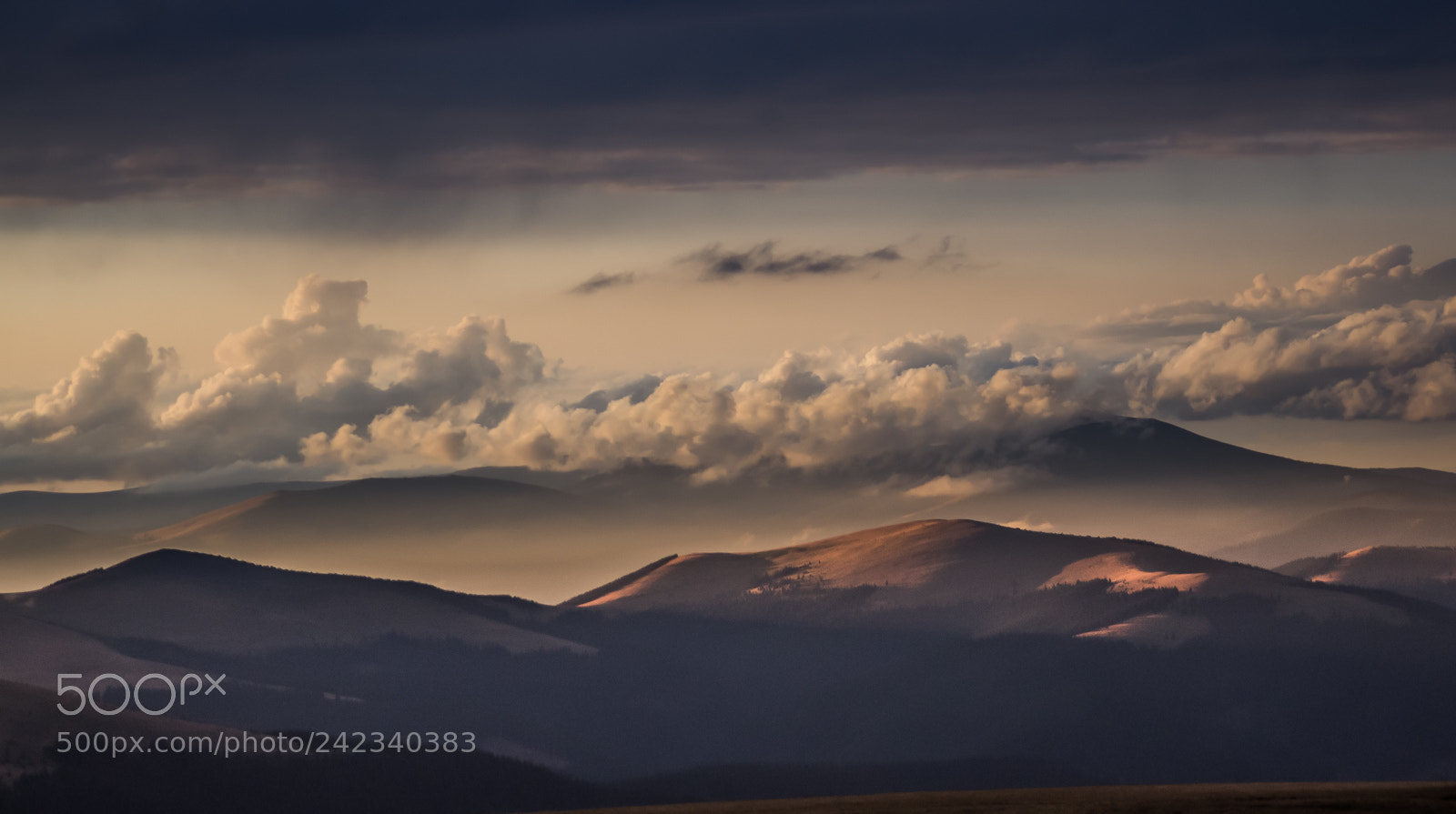 Pentax K-r sample photo. Transalpina photography