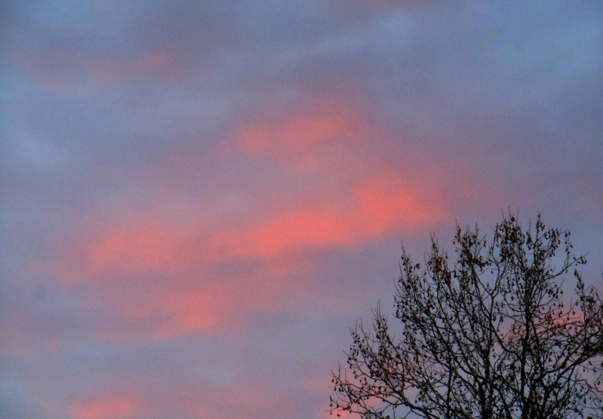 Nikon Coolpix S6200 sample photo. Sky photography