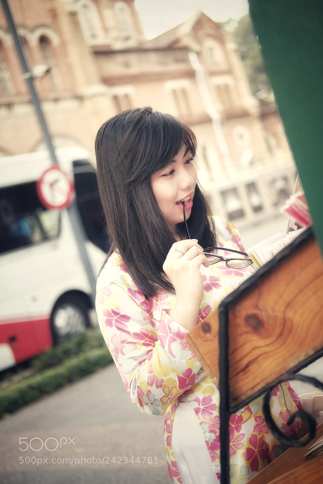 Fujifilm X-T2 sample photo. Ao dai viet nam photography