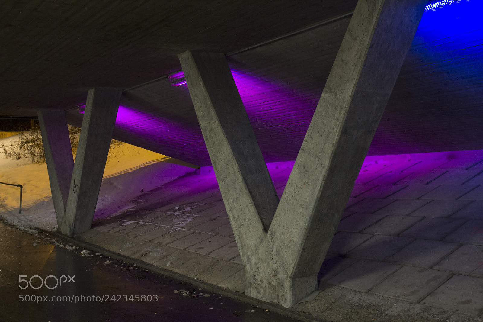 Canon EOS 60D sample photo. Under the bridge photography