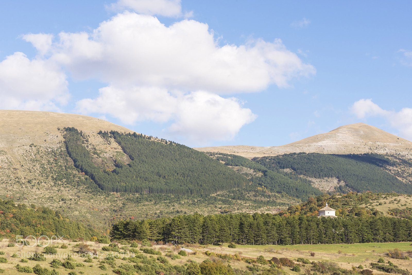 Nikon D600 sample photo. Sanctuary of macereto photography