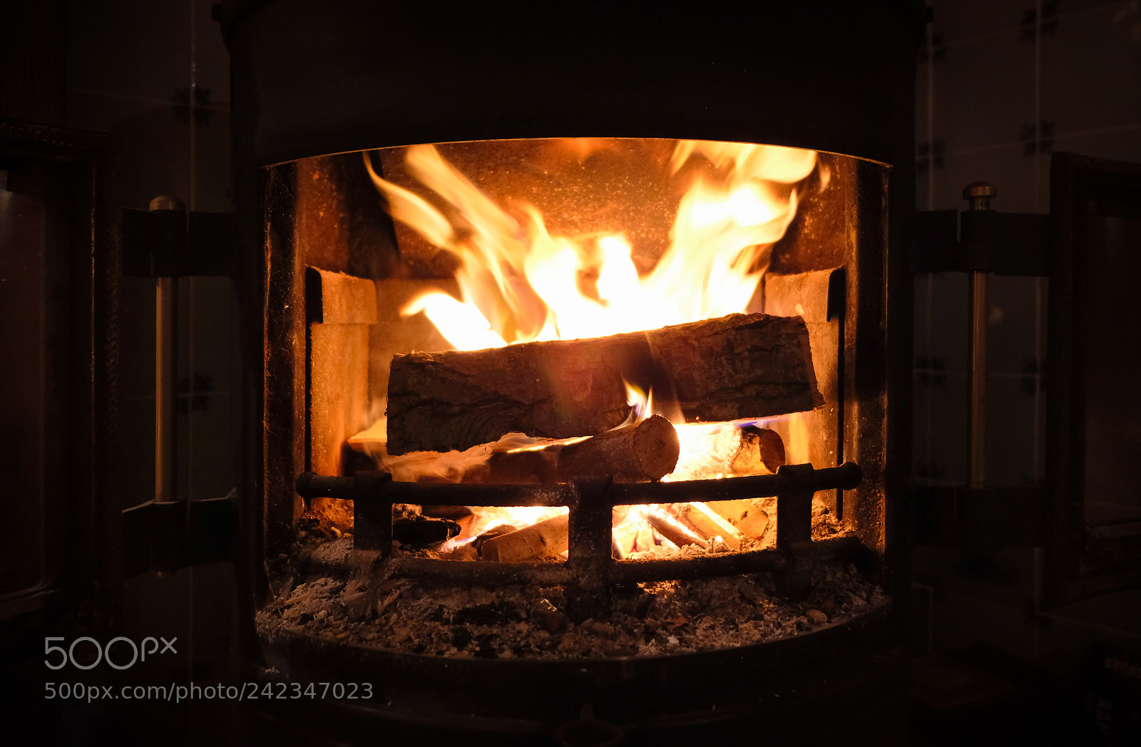 Fujifilm X-T20 sample photo. Fireplace stove with burning photography