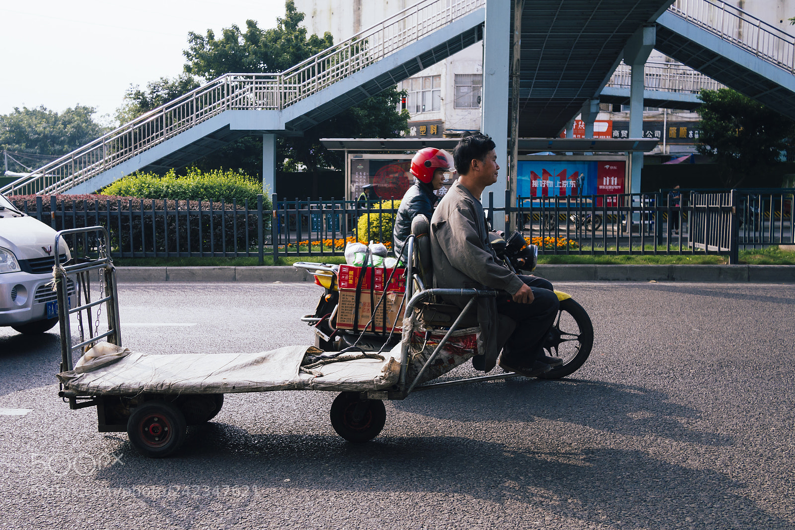 Olympus PEN E-PL5 sample photo. Street snap photography