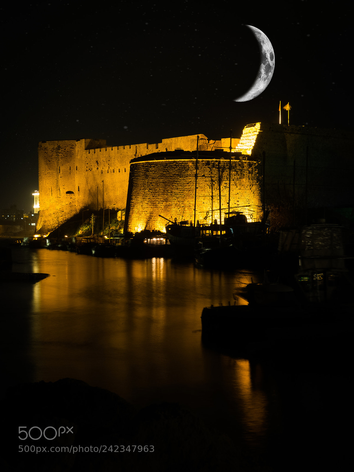Olympus OM-D E-M10 II sample photo. Kyrenia castle photography