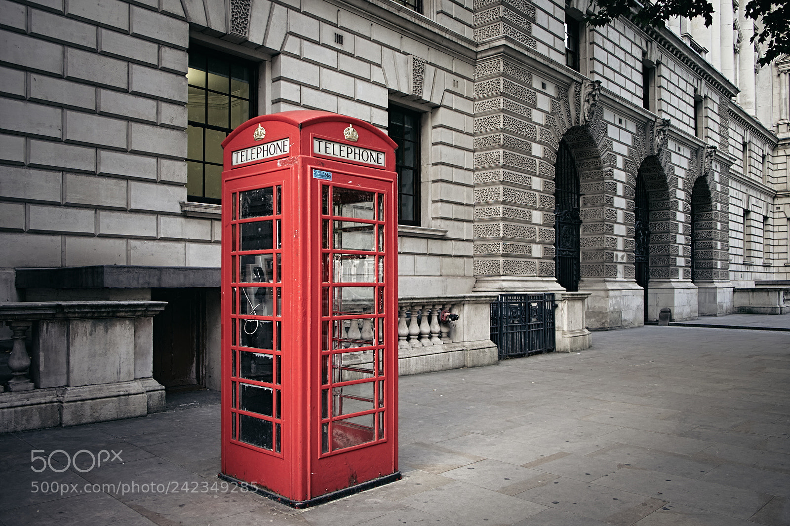 Fujifilm X-T1 sample photo. Red london photography