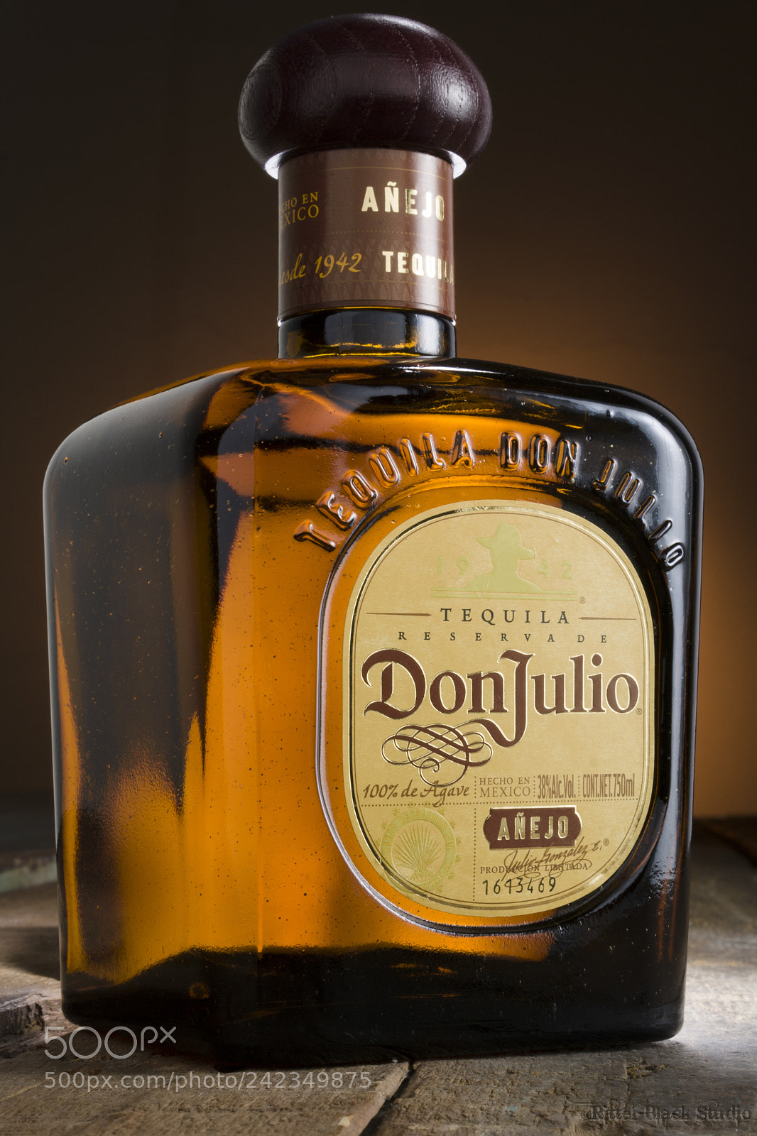Canon EOS 1000D (EOS Digital Rebel XS / EOS Kiss F) sample photo. Don julio a ejo photography