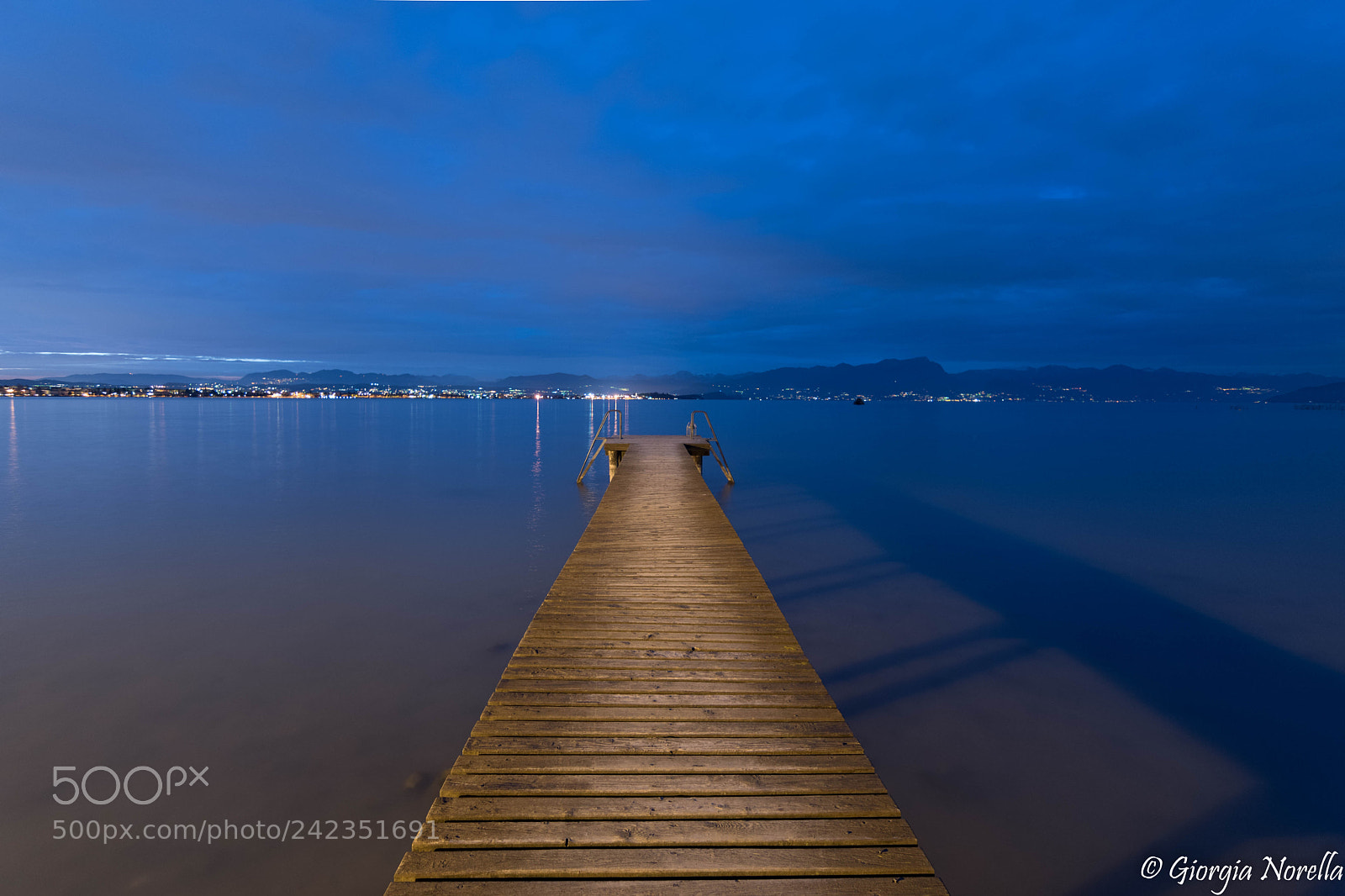 Nikon D5500 sample photo. A jetty on the photography