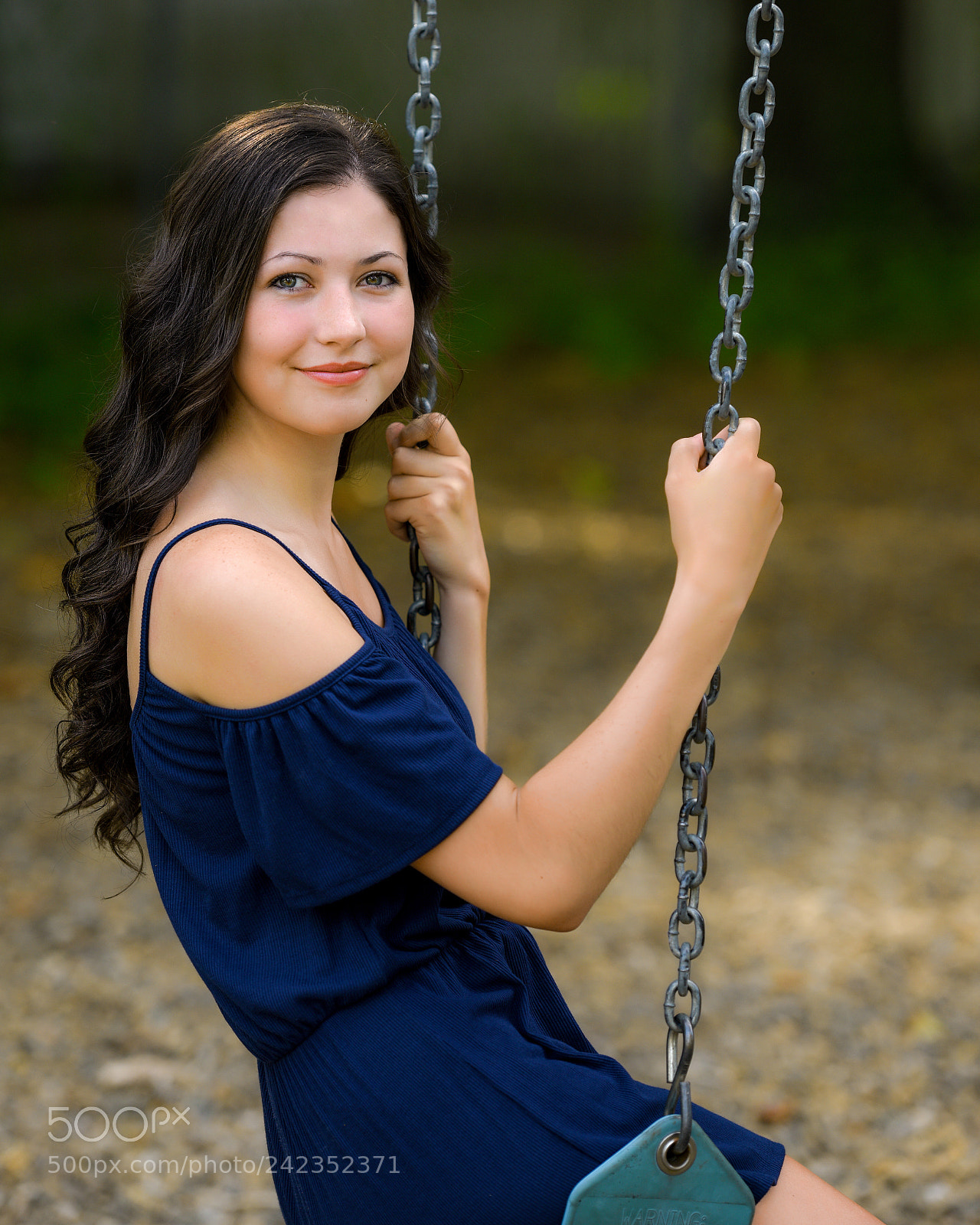 Nikon D810 sample photo. Natural light senior portrait photography