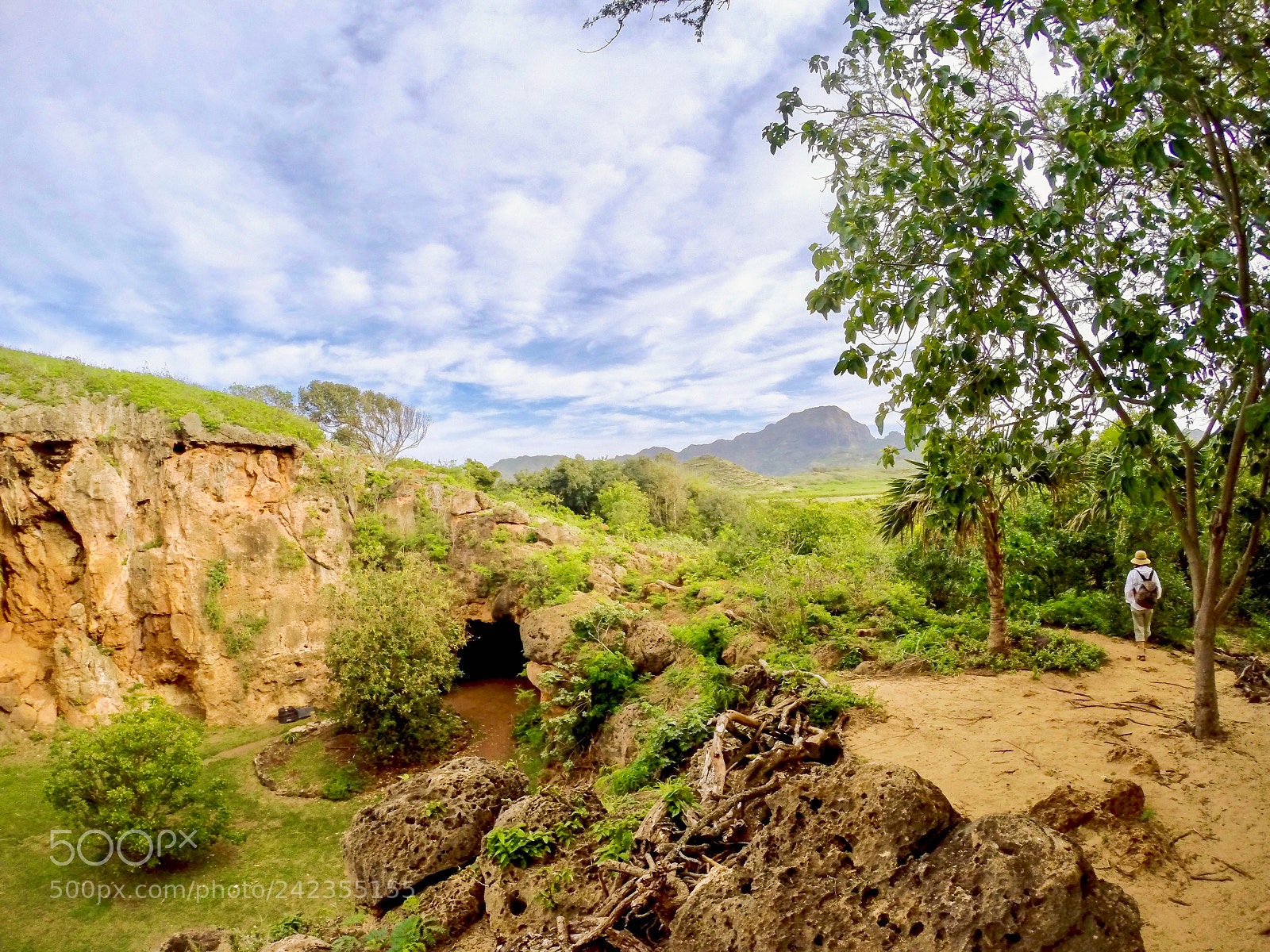 GoPro HERO3+ Black Edition sample photo. Hiking maha'uleppu photography