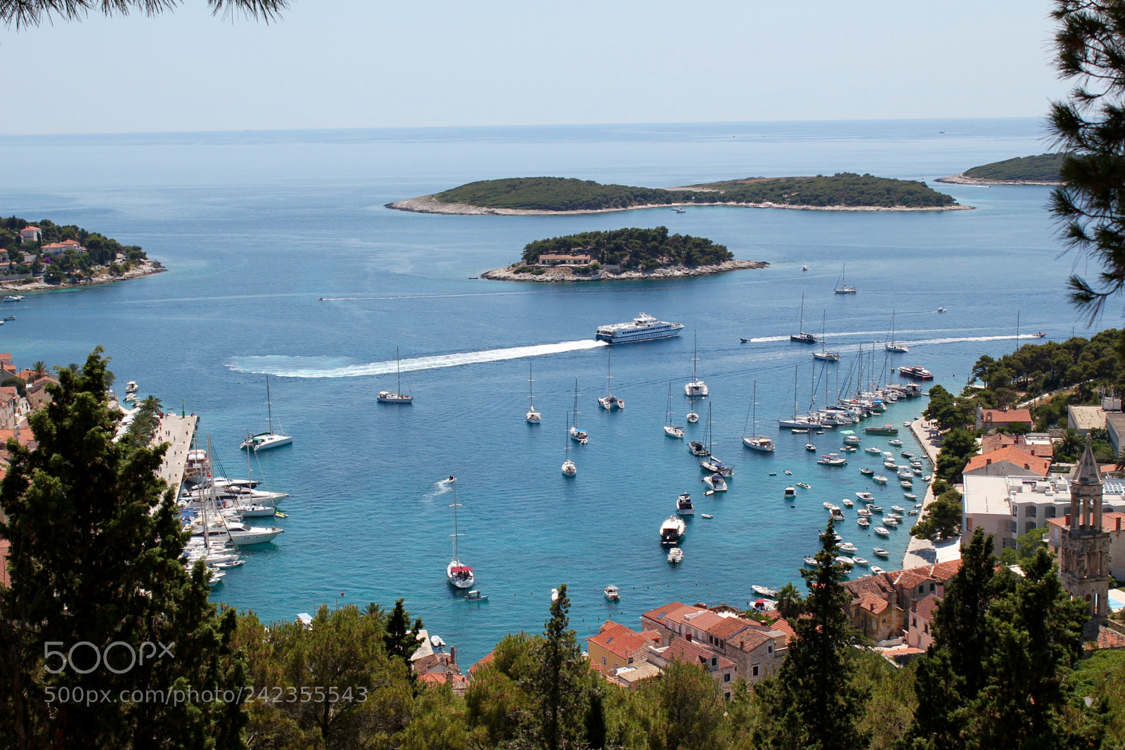 Canon EOS 550D (EOS Rebel T2i / EOS Kiss X4) sample photo. Croatia : hvar photography