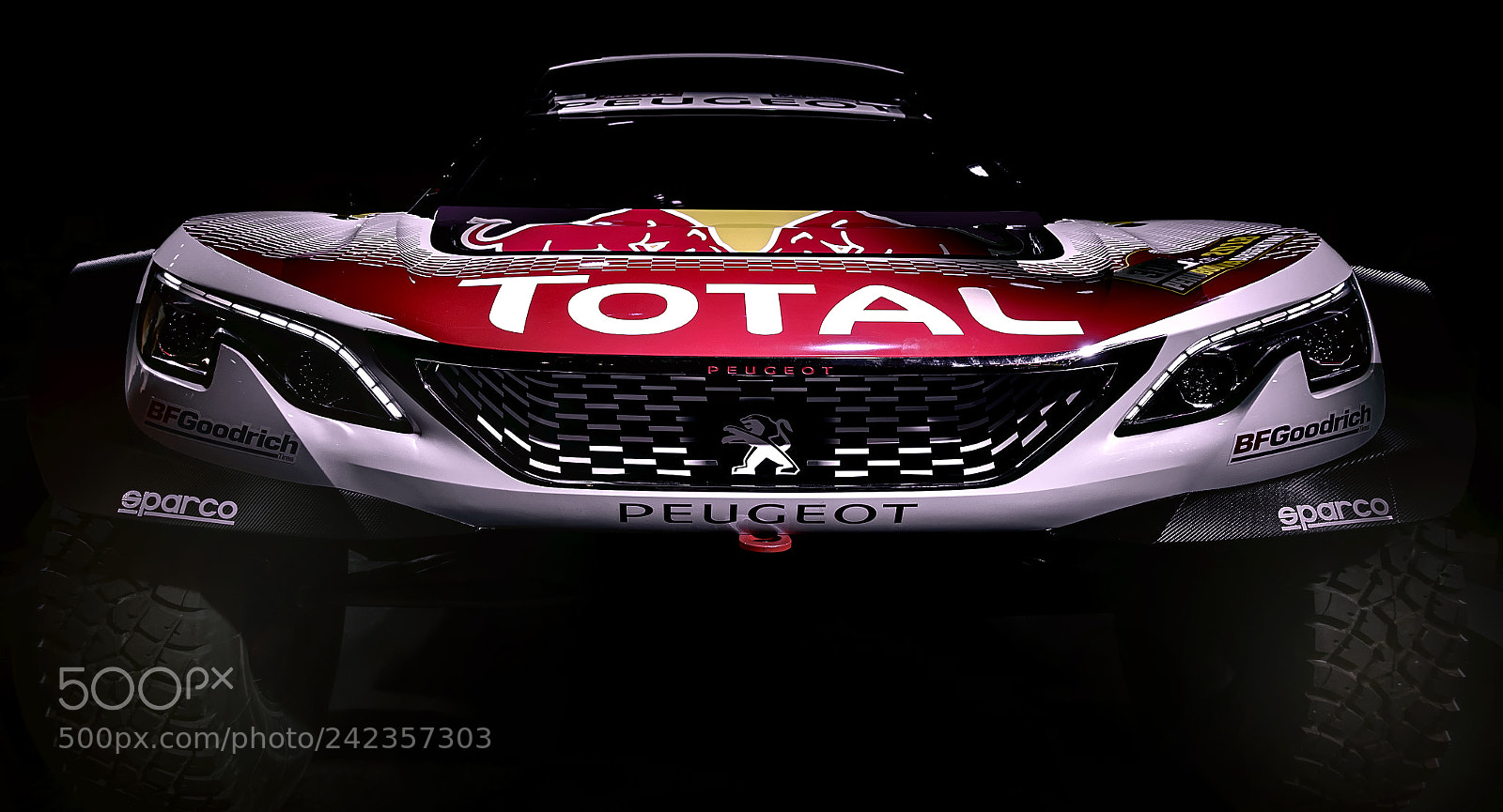 Sony Cyber-shot DSC-RX100 III sample photo. Peugeot dakar rally car photography