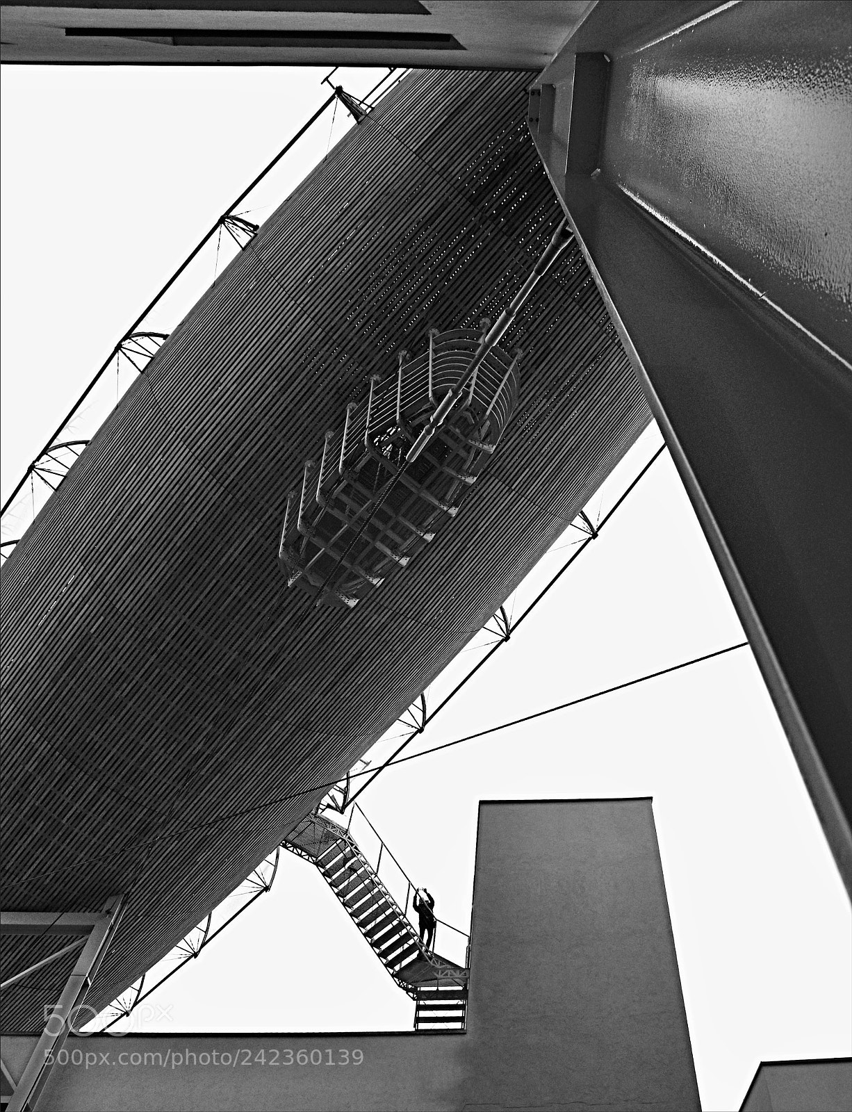 Nikon D90 sample photo. Under an airship photography