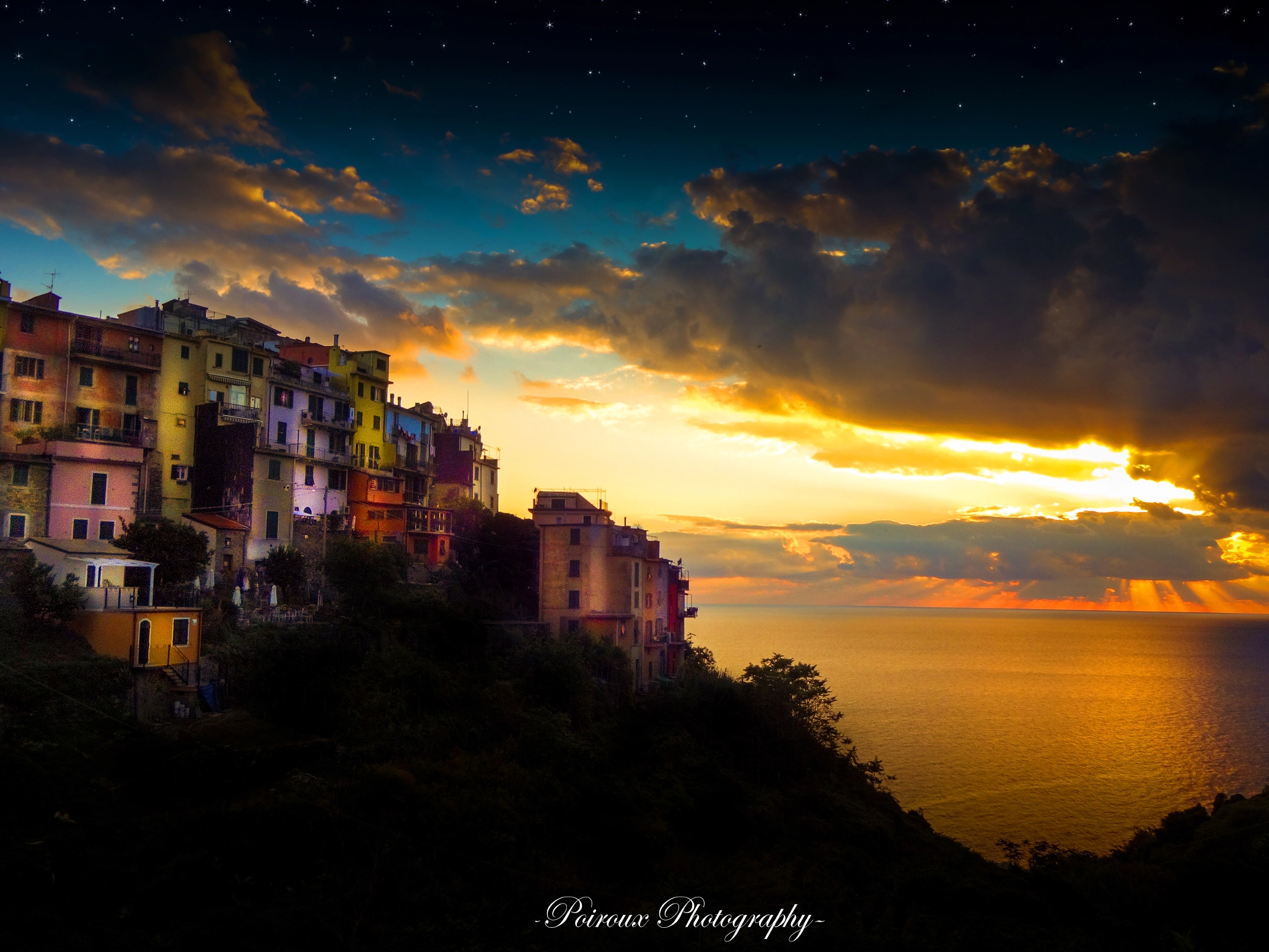 Sony Cyber-shot DSC-QX10 sample photo. Corniglia photography