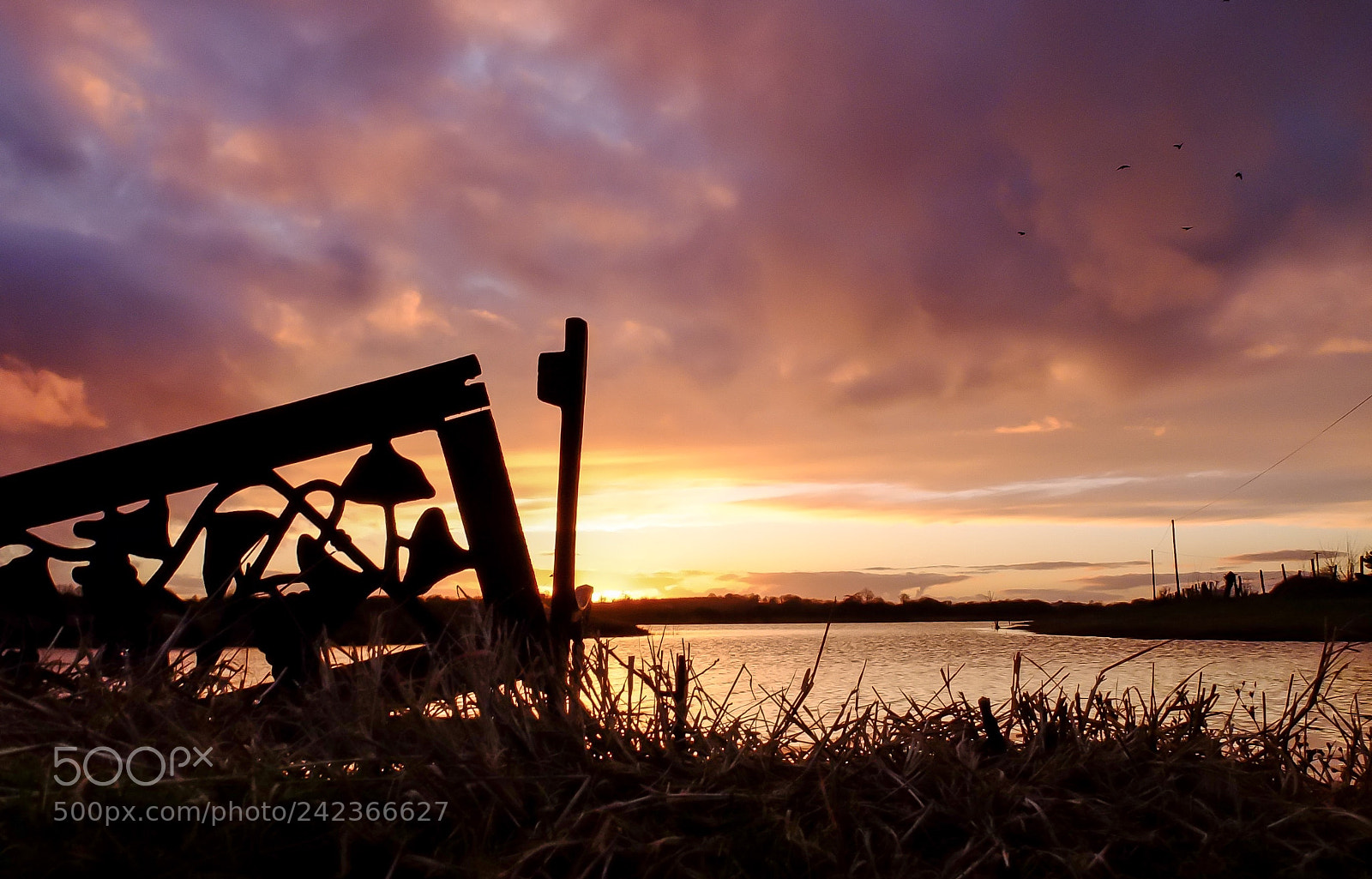 Fujifilm X10 sample photo. Sunset photography
