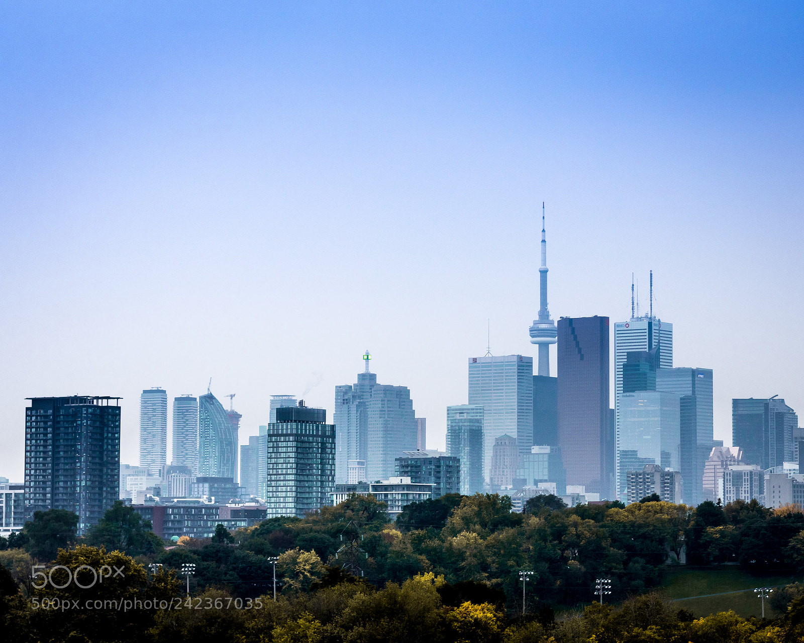 Canon EOS 760D (EOS Rebel T6s / EOS 8000D) sample photo. Toronto east side photography