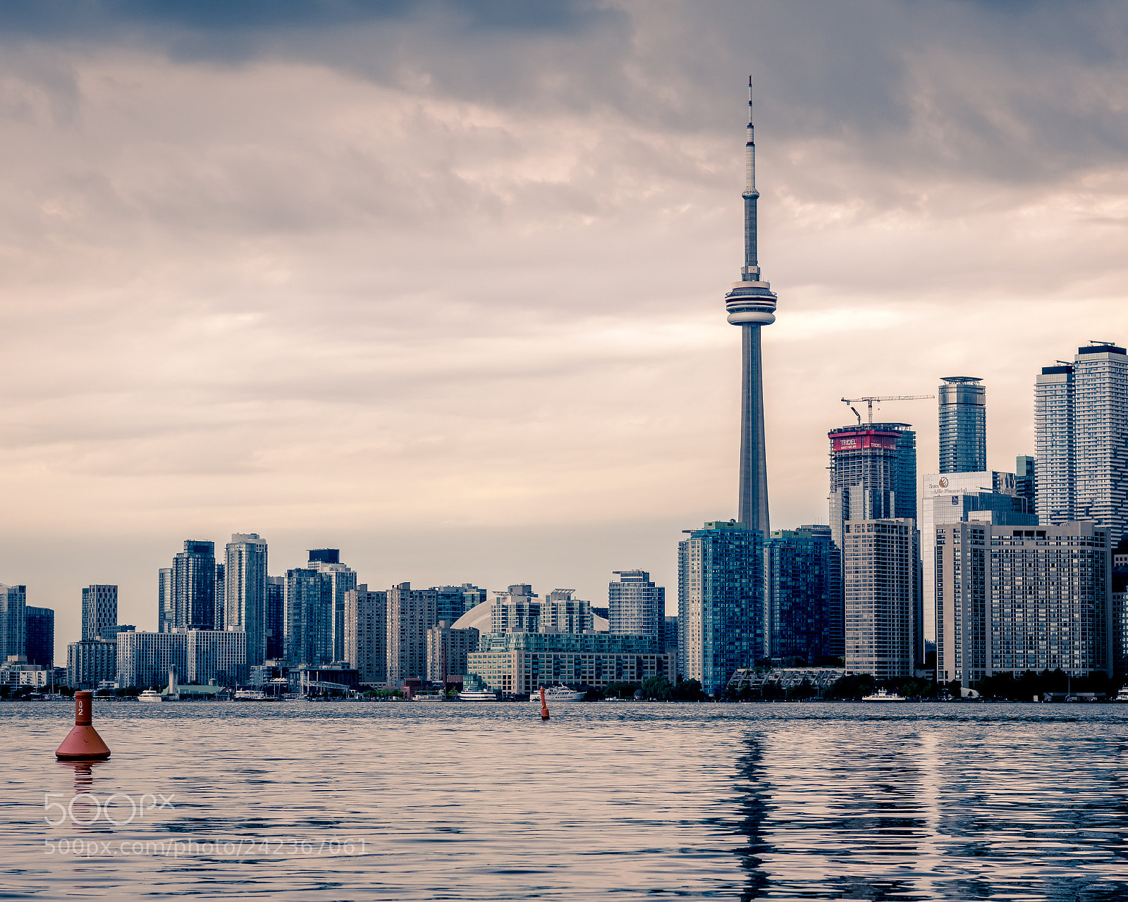 Canon EOS 760D (EOS Rebel T6s / EOS 8000D) sample photo. Toronto cityscape photography