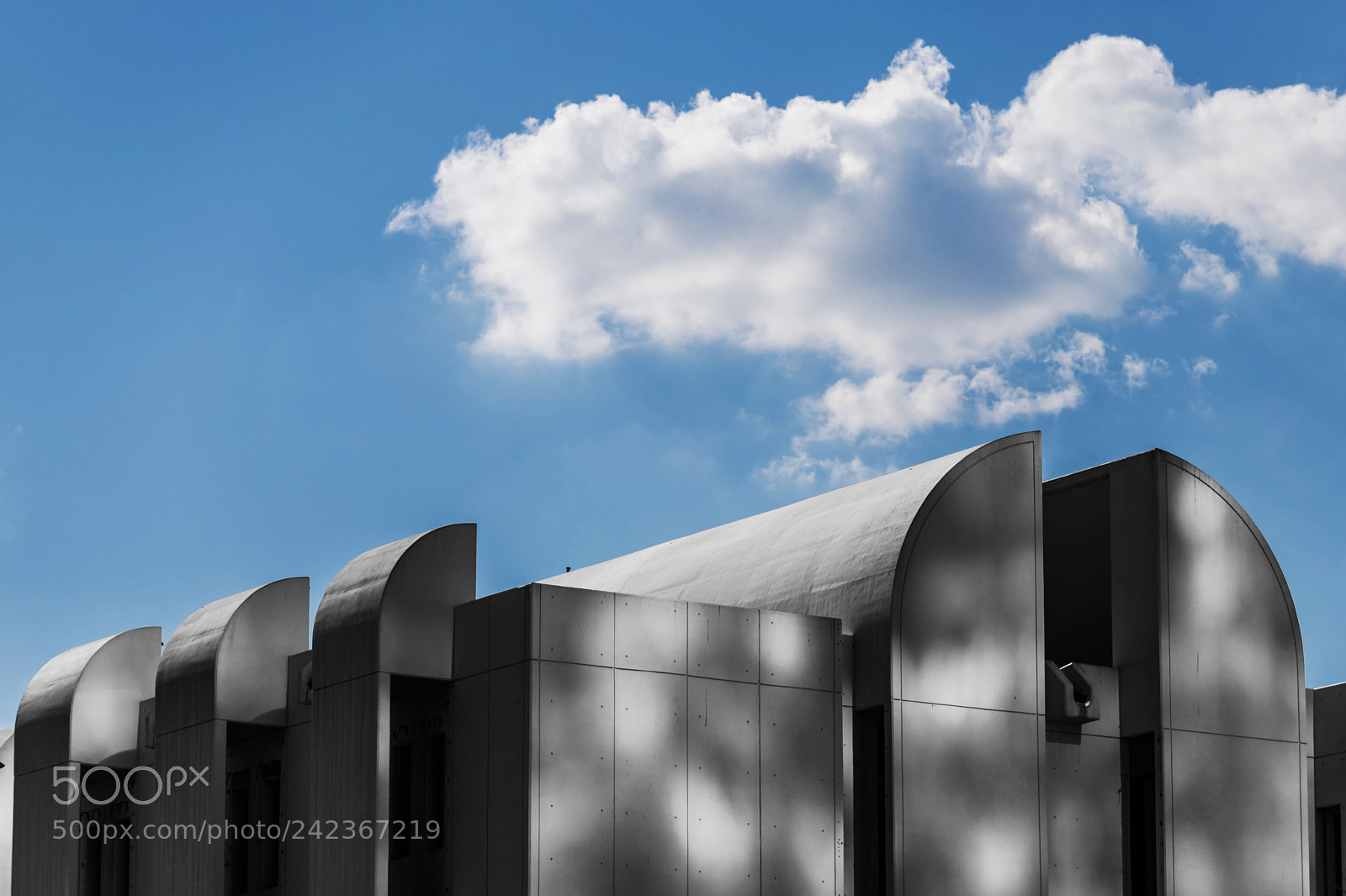 Canon EOS 6D Mark II sample photo. Brutalist light photography