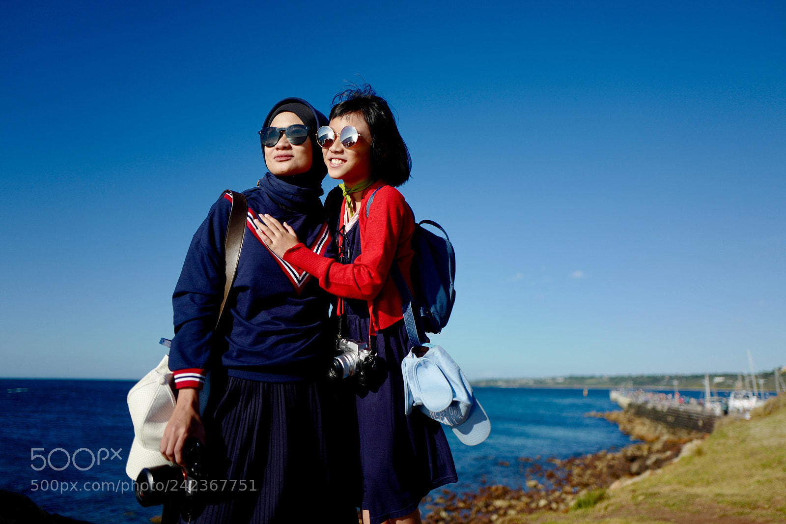 Leica Q (Typ 116) sample photo. Red and blue photography