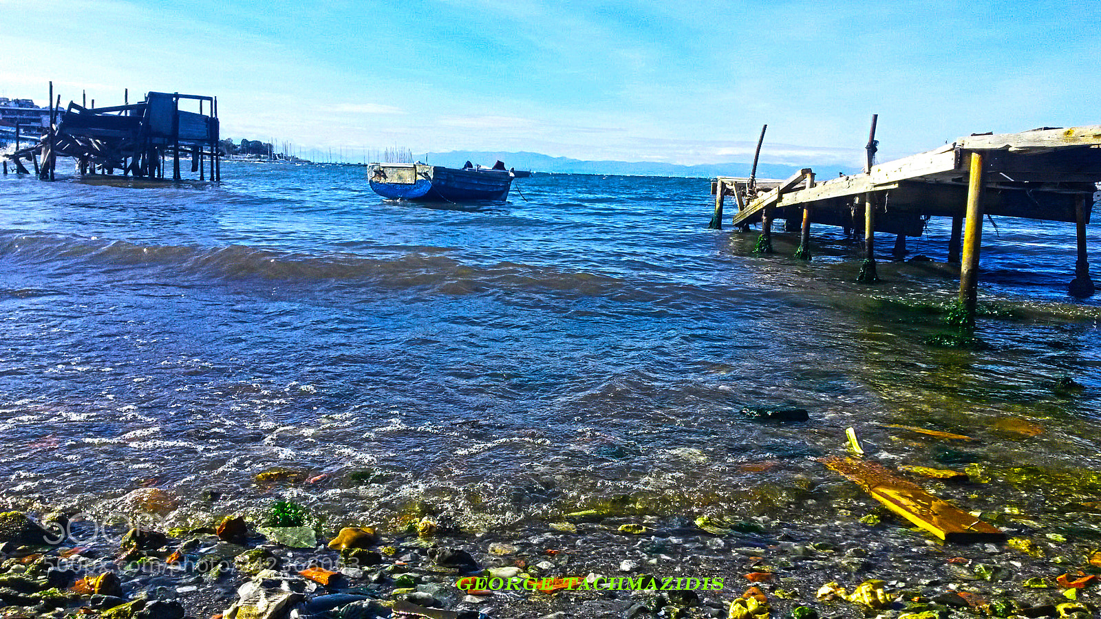 Samsung Galaxy S4 Mini sample photo. Βoat in the sea photography