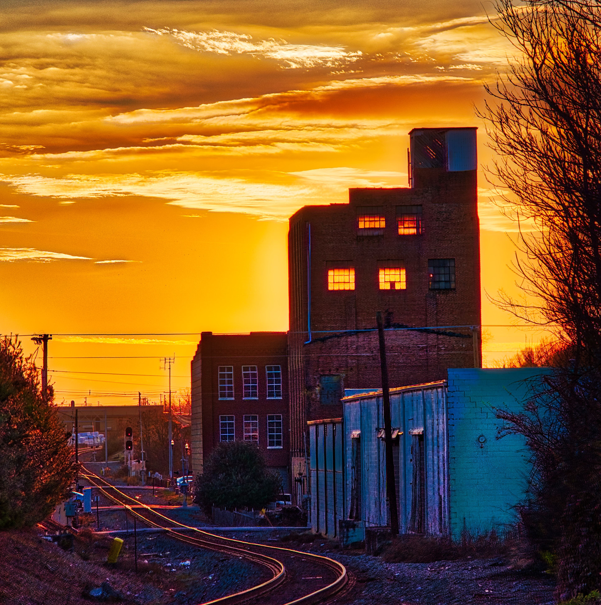 Nikon D5500 sample photo. Downtown train photography