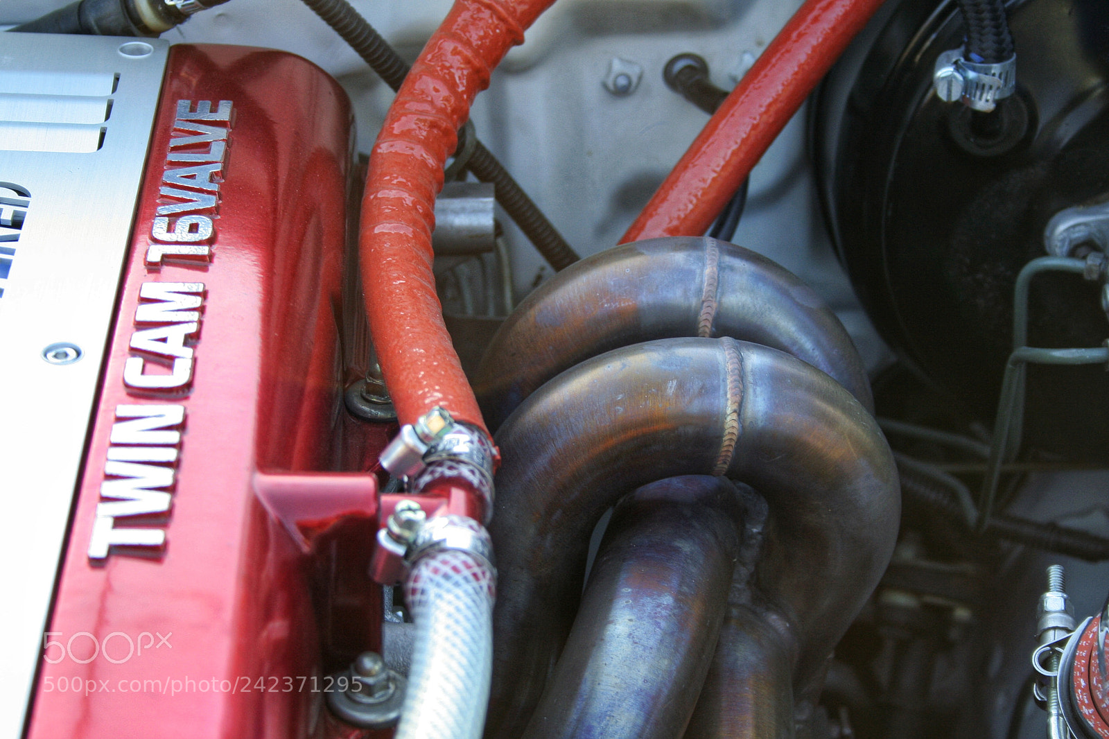 Canon EOS 350D (EOS Digital Rebel XT / EOS Kiss Digital N) sample photo. Downpipe photography